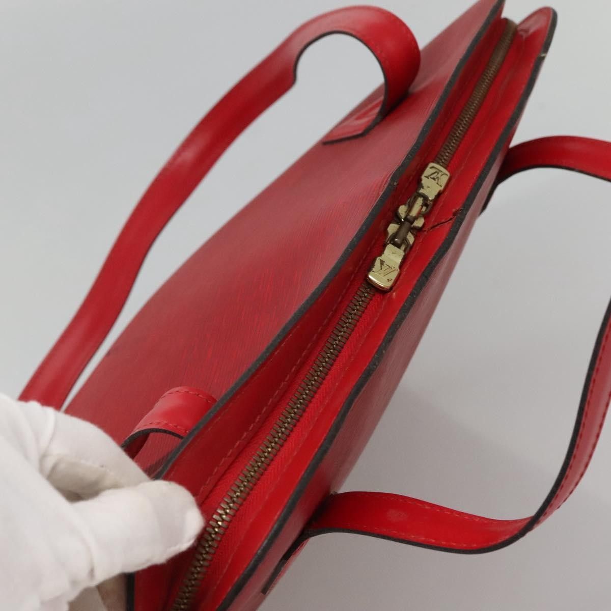 Louis Vuitton Louis Vuitton Lussac Epi Leather Size ONE SIZE - 16 Thumbnail