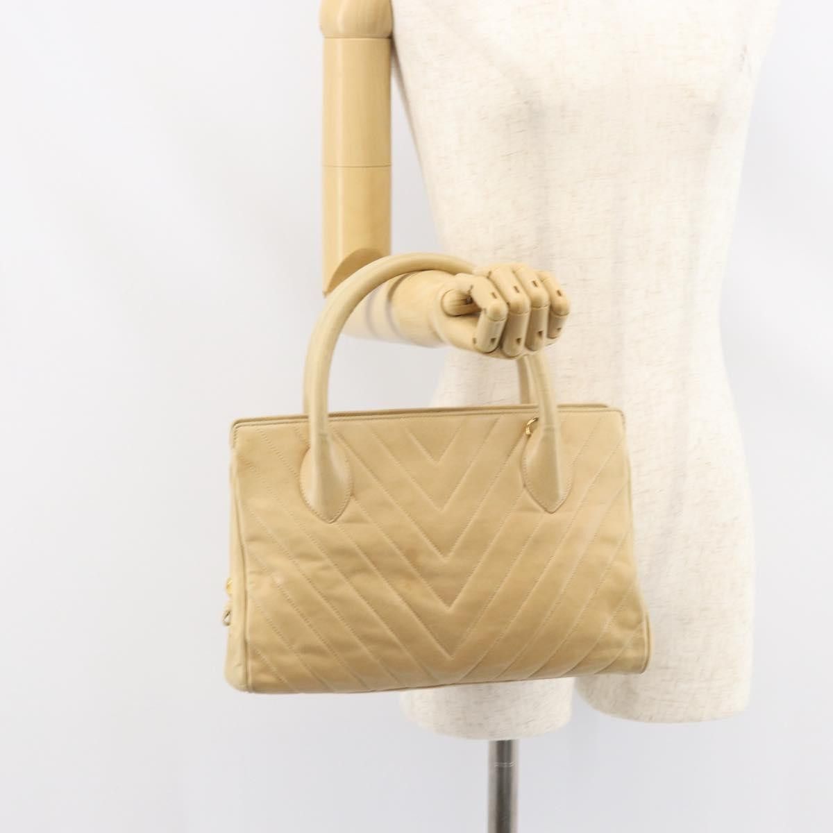 Chanel Chanel Vintage Convertible Tote Chevron Lambskin Size ONE SIZE - 13 Thumbnail