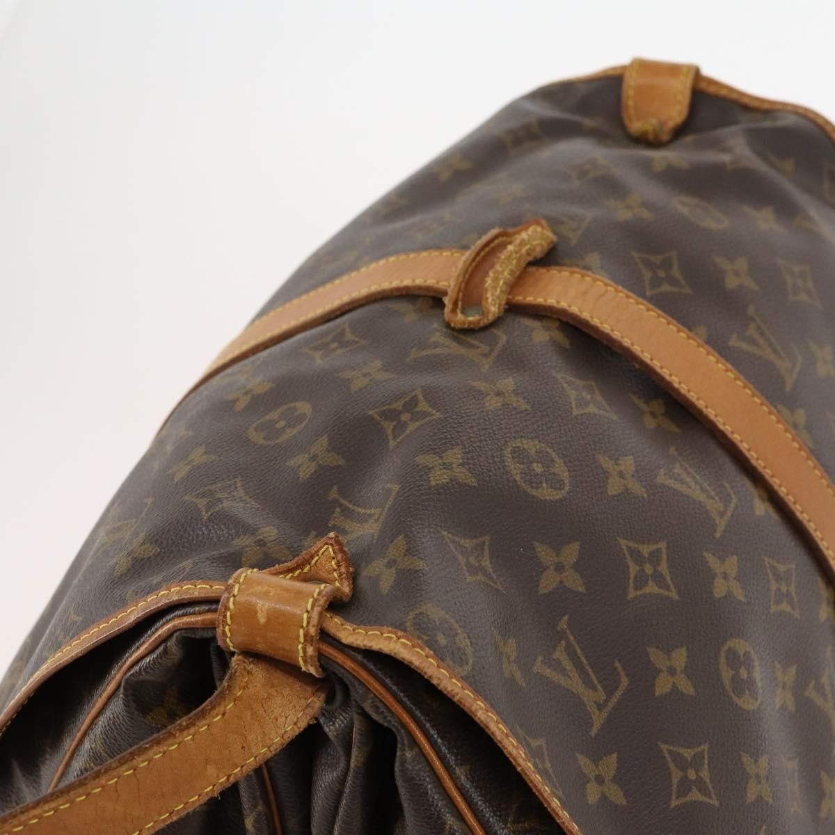 Louis Vuitton Louis Vuitton Saumur Handbag Monogram Canvas Size ONE SIZE - 16 Thumbnail