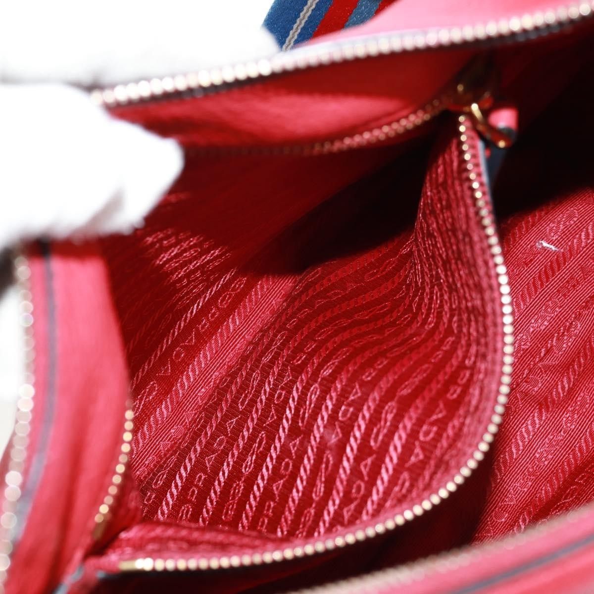 Prada Prada Striped Strap Zip Hobo Vitello Daino Size ONE SIZE - 24 Thumbnail