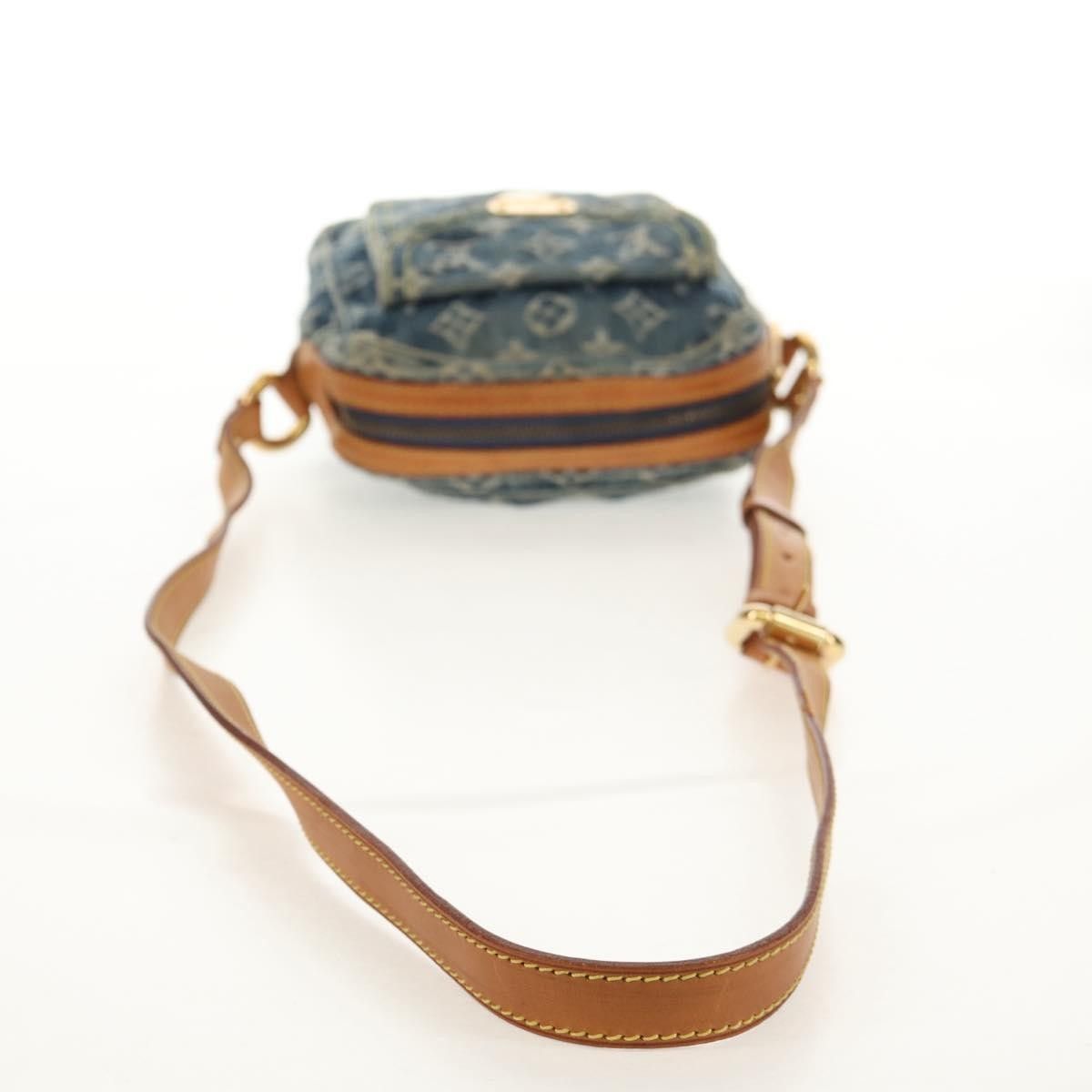 Louis Vuitton Louis Vuitton Camera Bag Monogram Denim Size ONE SIZE - 7 Thumbnail