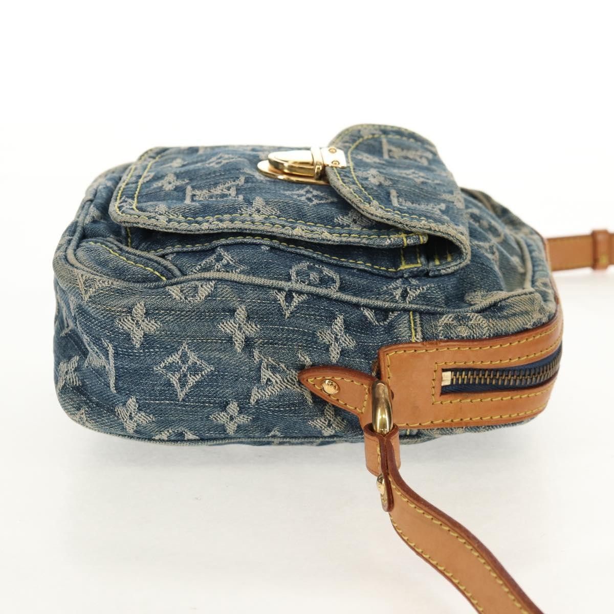 Louis Vuitton Louis Vuitton Camera Bag Monogram Denim Size ONE SIZE - 4 Thumbnail