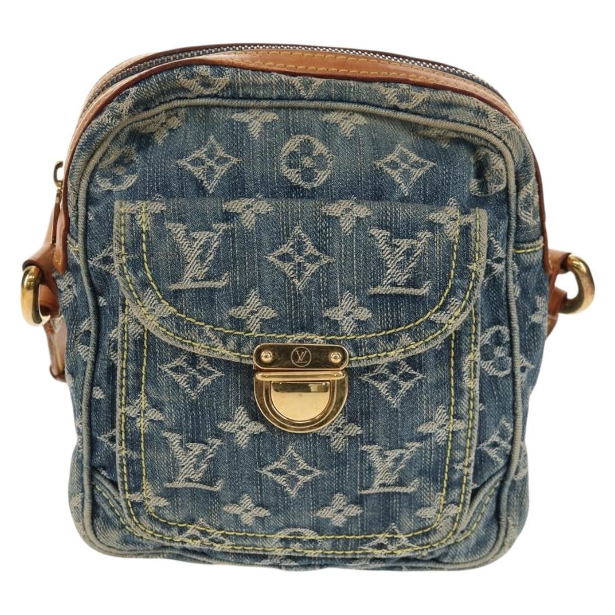 Louis Vuitton Louis Vuitton Camera Bag Monogram Denim Size ONE SIZE - 19 Thumbnail