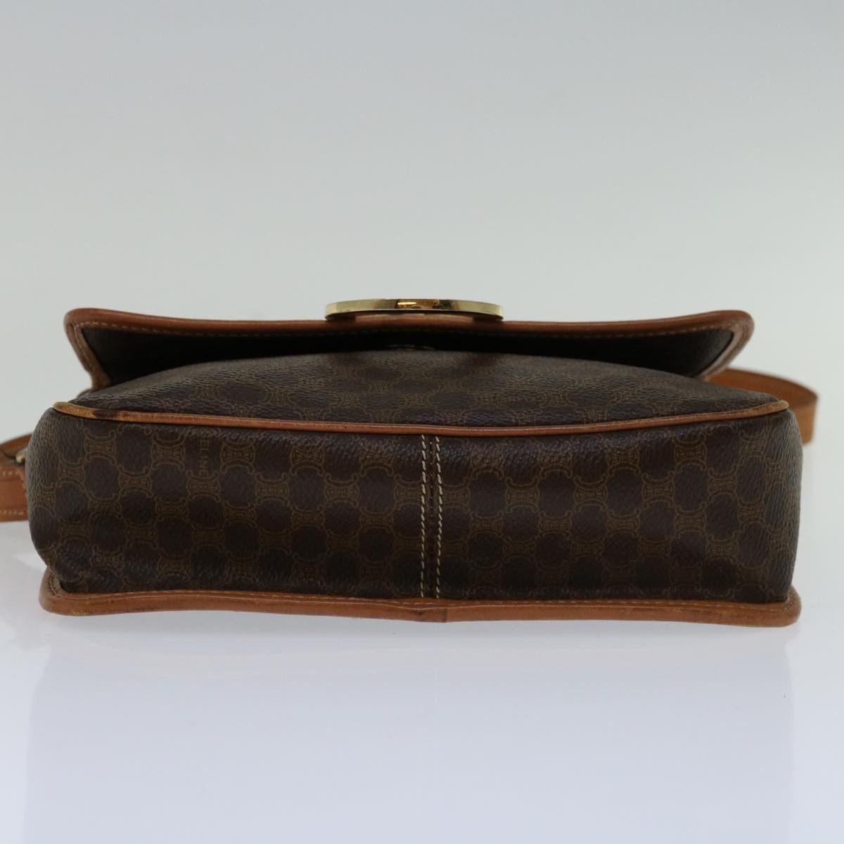 Celine Celine Circle Logo Shoulder Bag Canvas Size ONE SIZE - 14 Thumbnail