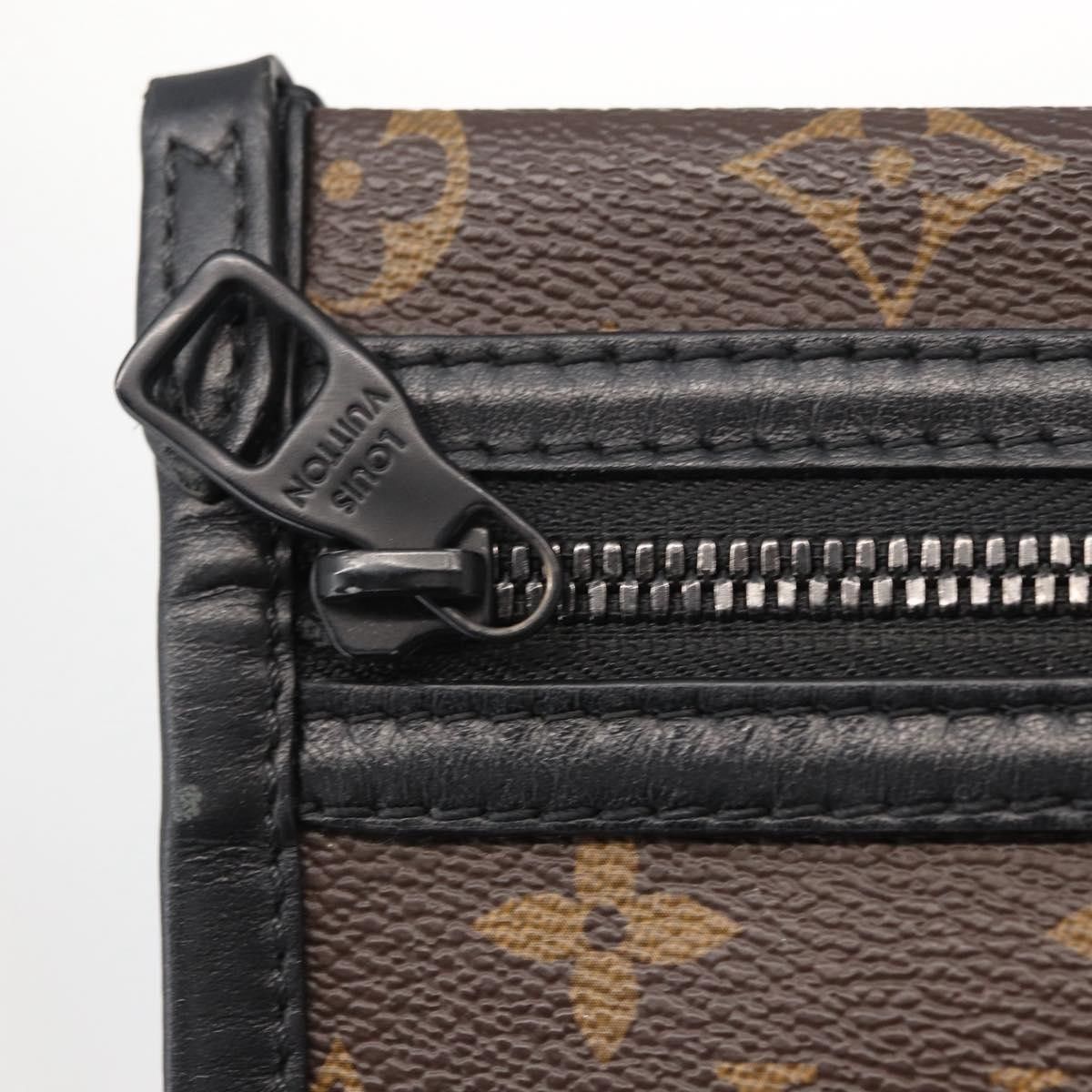 Louis Vuitton Louis Vuitton Double Flat Messenger Size ONE SIZE - 14 Thumbnail