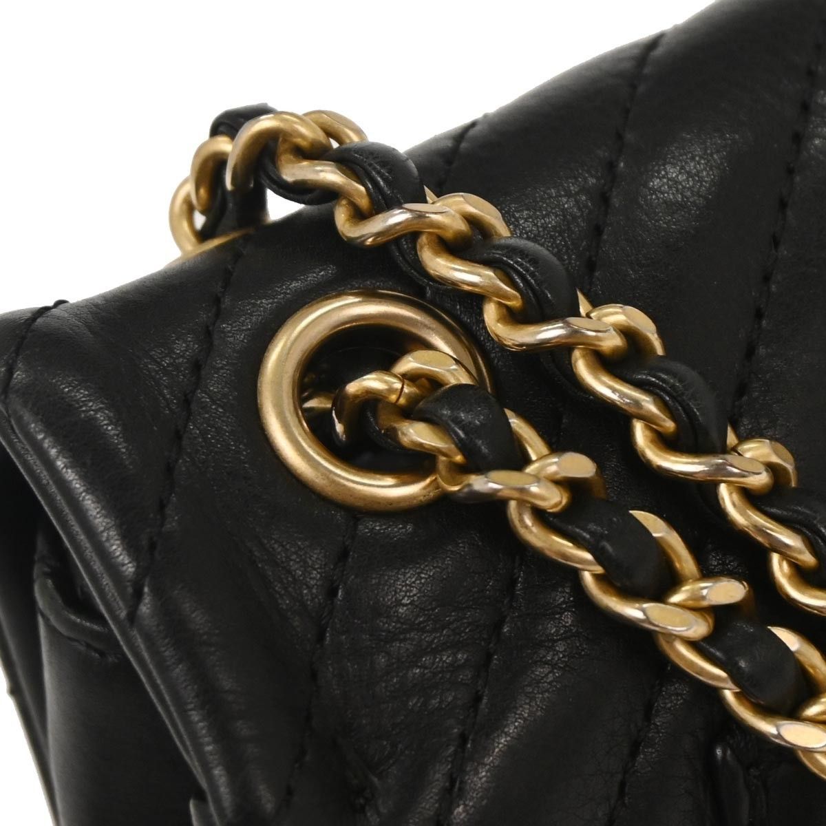 Chanel Chanel Rock the Corner Flap Bag Chevron Leather Size ONE SIZE - 6 Thumbnail