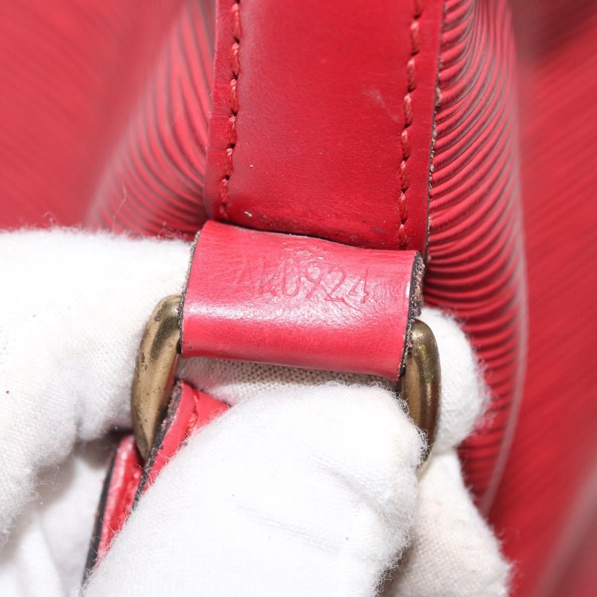 Louis Vuitton Louis Vuitton Petit Noe Epi Leather Size ONE SIZE - 7 Thumbnail