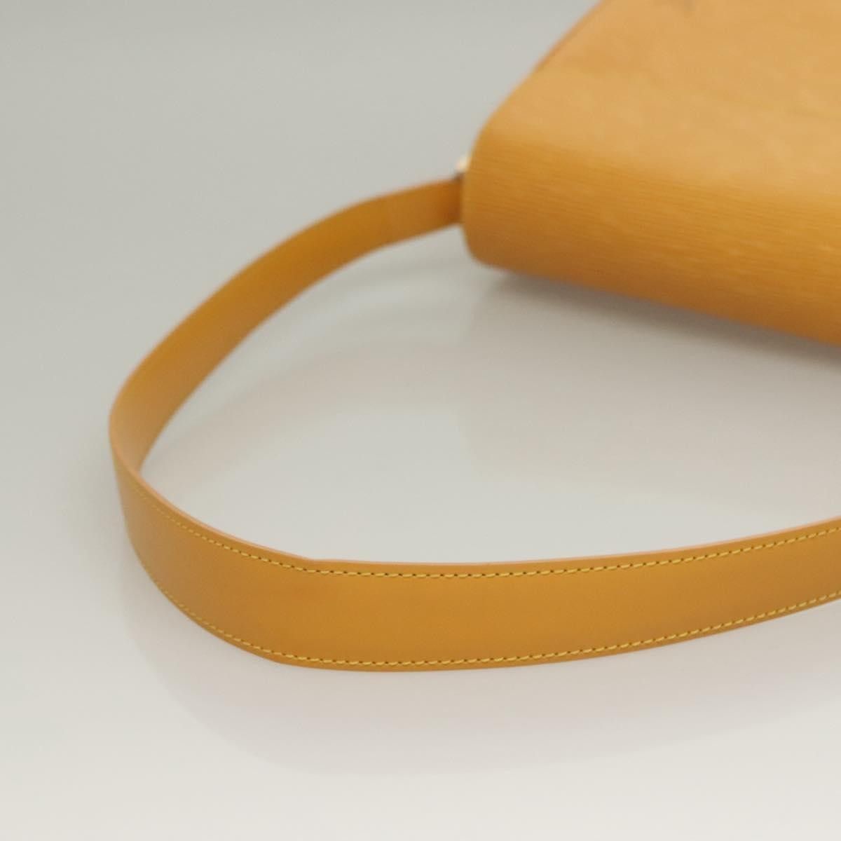 Louis Vuitton Louis Vuitton Buci Epi Leather Size ONE SIZE - 8 Thumbnail