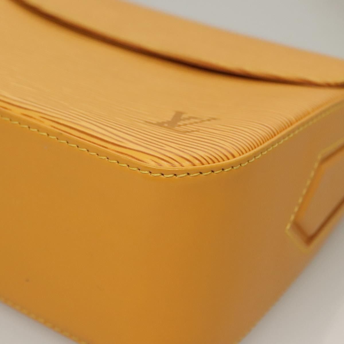 Louis Vuitton Louis Vuitton Buci Epi Leather Size ONE SIZE - 10 Thumbnail