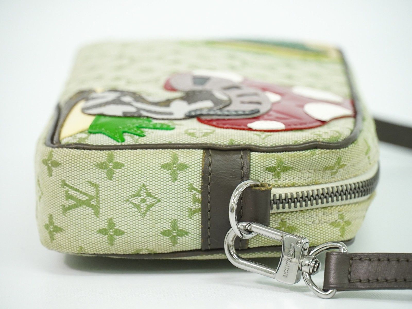 Louis Vuitton Louis Vuitton Conte De Fees Pochette Monogram Patchwork Size ONE SIZE - 3 Thumbnail