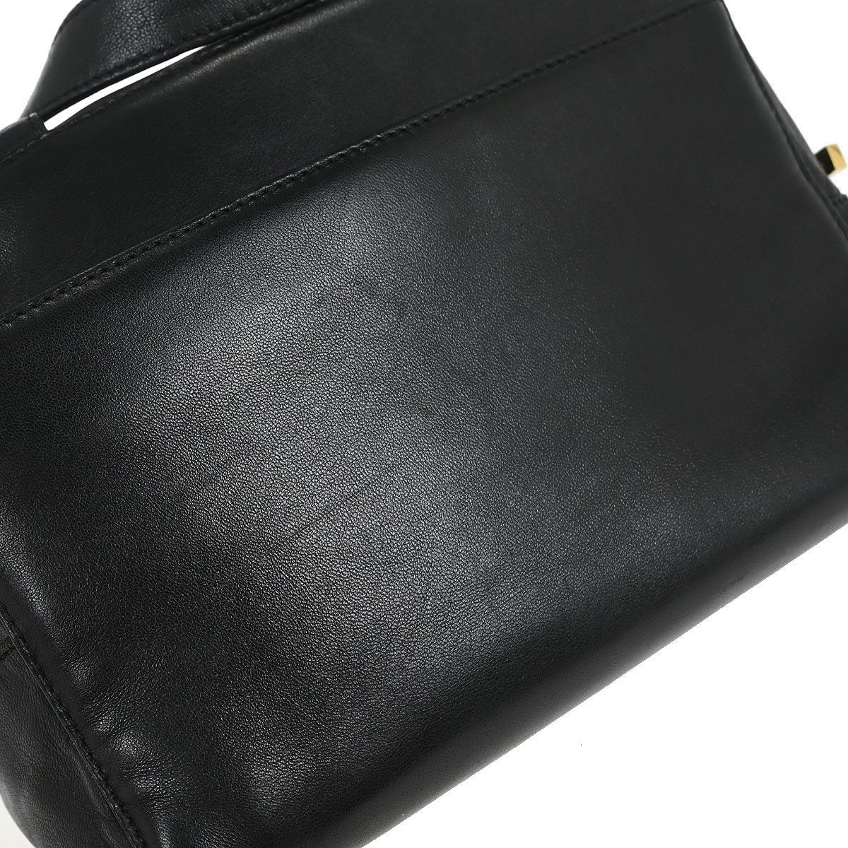 Loewe Loewe Anagram handbag Leather Size ONE SIZE - 8 Thumbnail