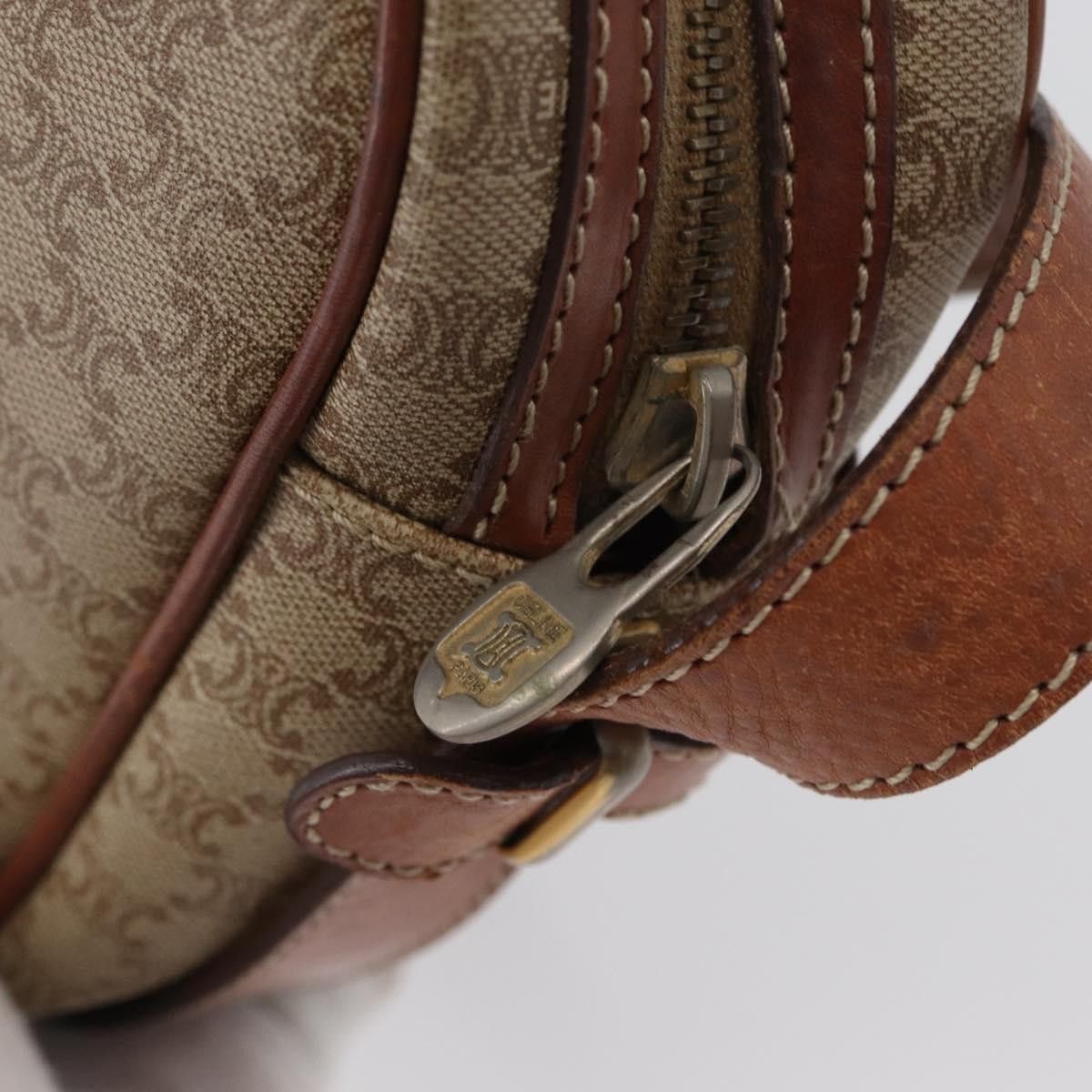 Celine Celine Vintage Macadam Canvas and Leather Size ONE SIZE - 13 Thumbnail