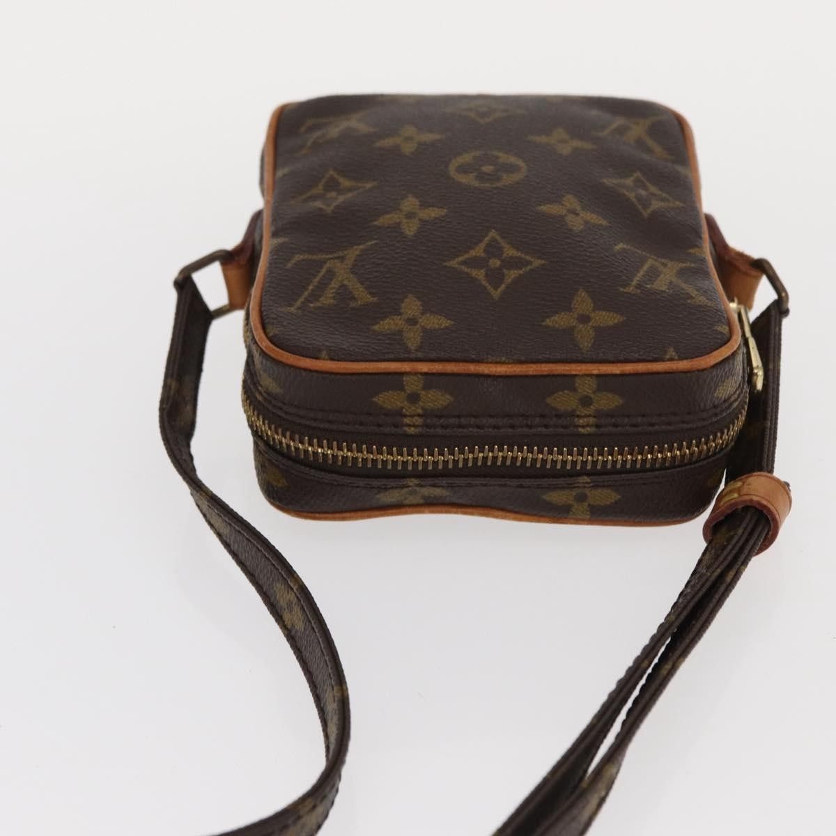 Louis Vuitton Louis Vuitton Danube Handbag Monogram Canvas Size ONE SIZE - 19 Thumbnail