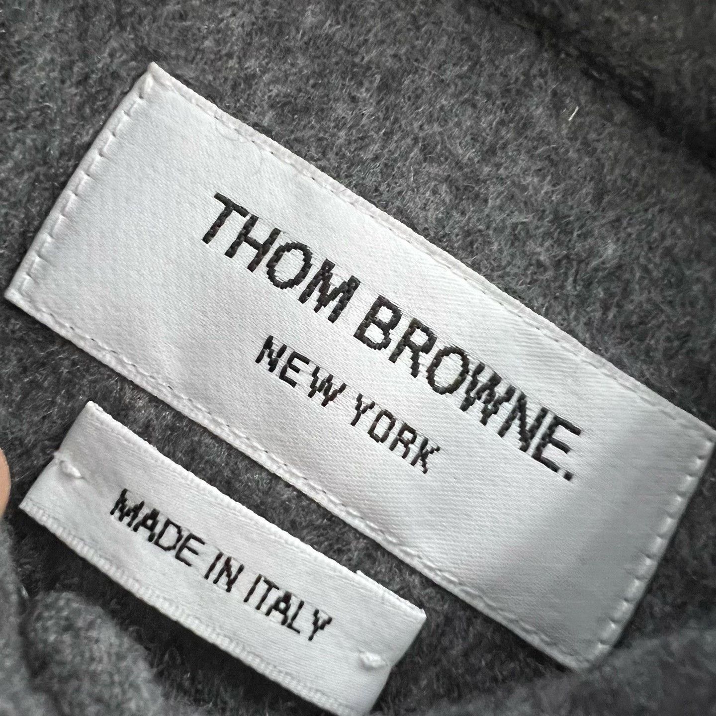 Thom Browne Thom Browne Cashmere 4-Bar Shirt Size XL Size US XL / EU 56 / 4 - 4 Thumbnail
