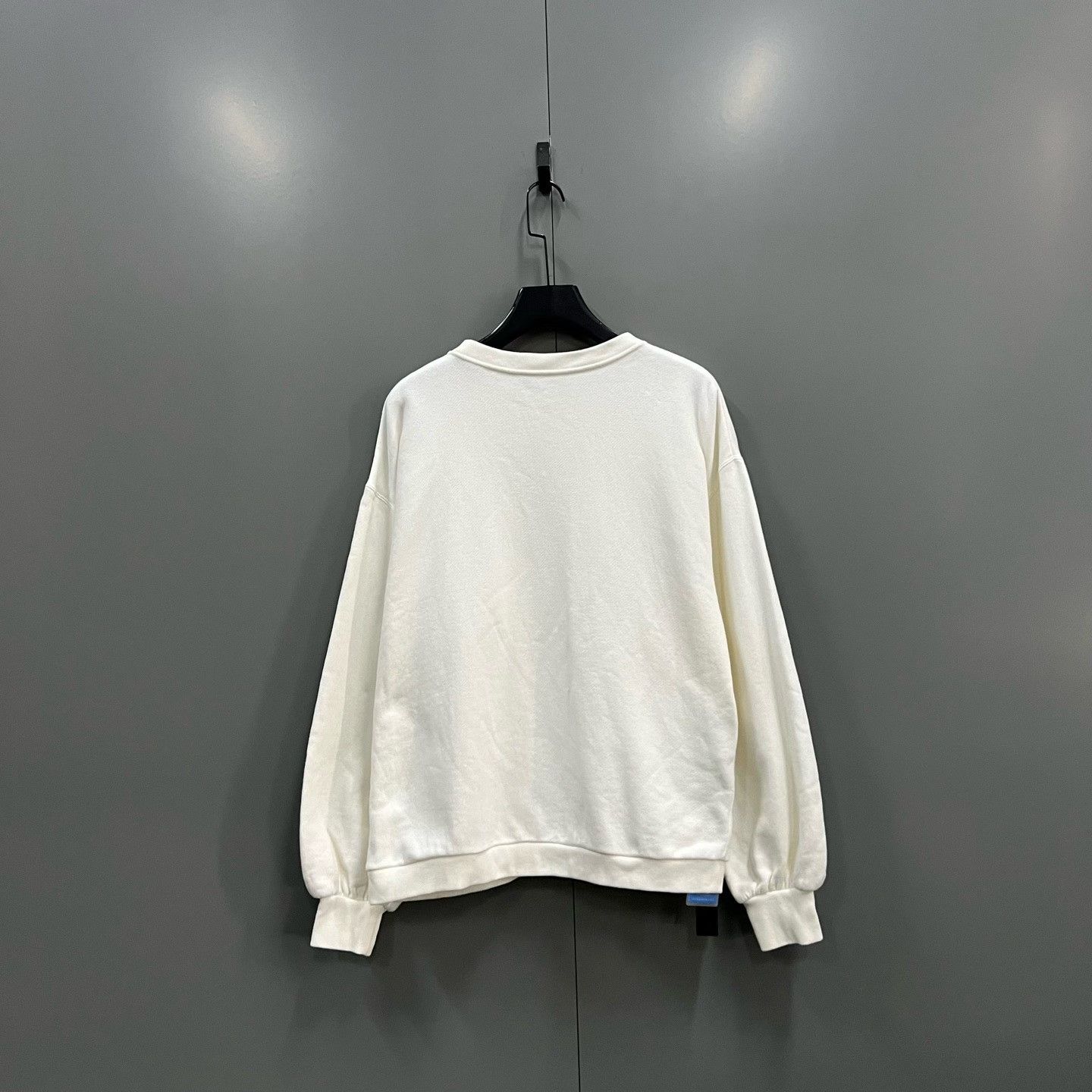 Gucci Gucci Cherry Beverly Hills Sweatshirt Size M Size US M / EU 48-50 / 2 - 3 Thumbnail