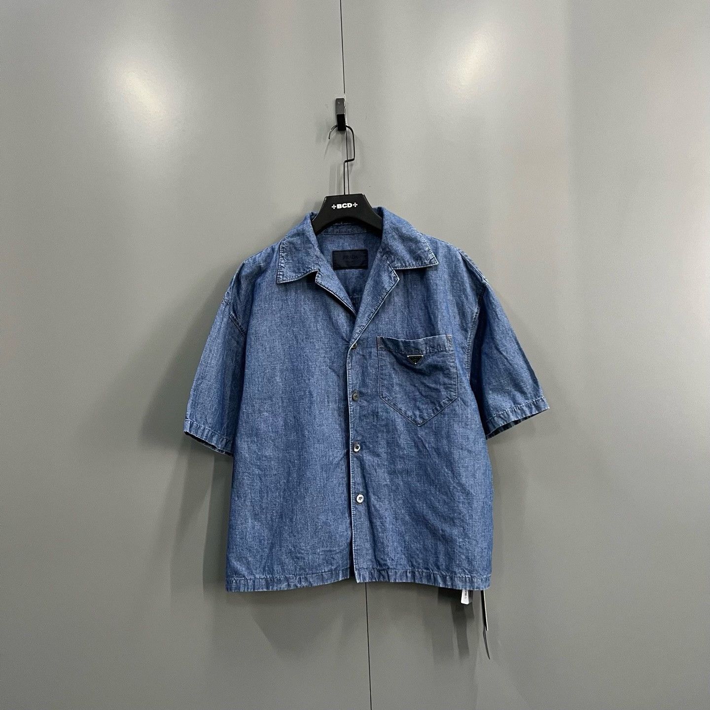 Prada Prada Logo Triangle Denim Short Sleeve Shirt Size L Size US L / EU 52-54 / 3 - 2 Thumbnail