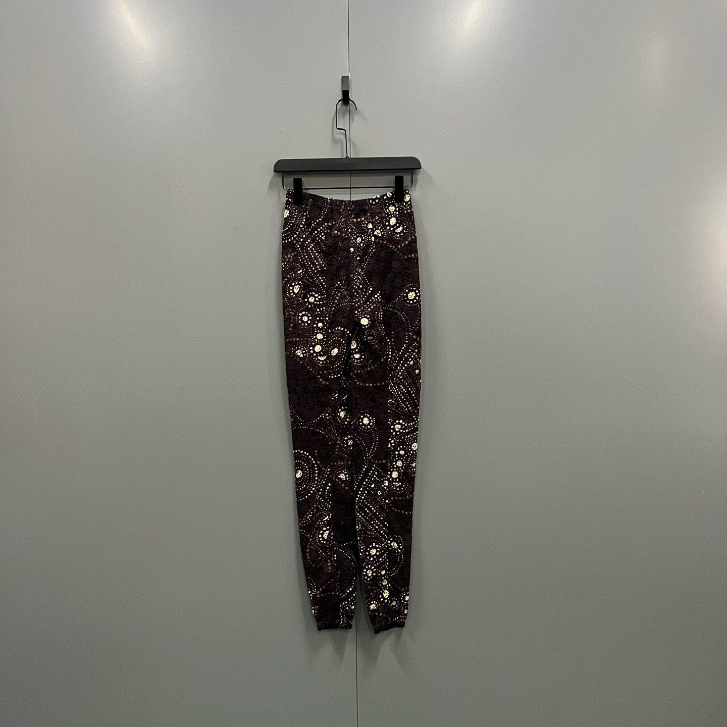 Louis Vuitton Louis Vuitton Embroidered Lace Pants Size 40 Size 27" / US 4 / IT 40 - 3 Thumbnail