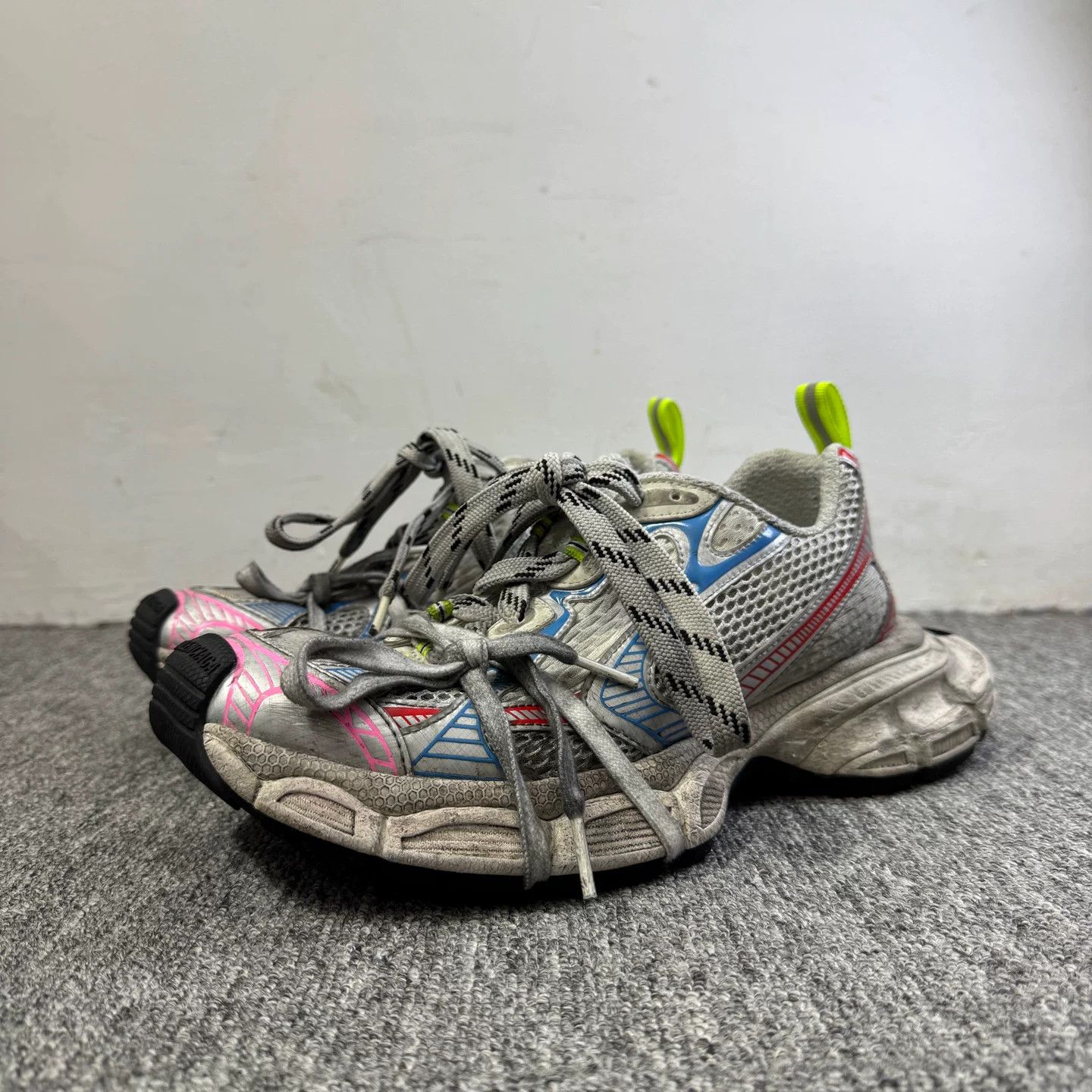 Balenciaga Balenciaga 3XL Distressed Sneakers Size 40 Size US 7 / EU 40 - 2 Thumbnail