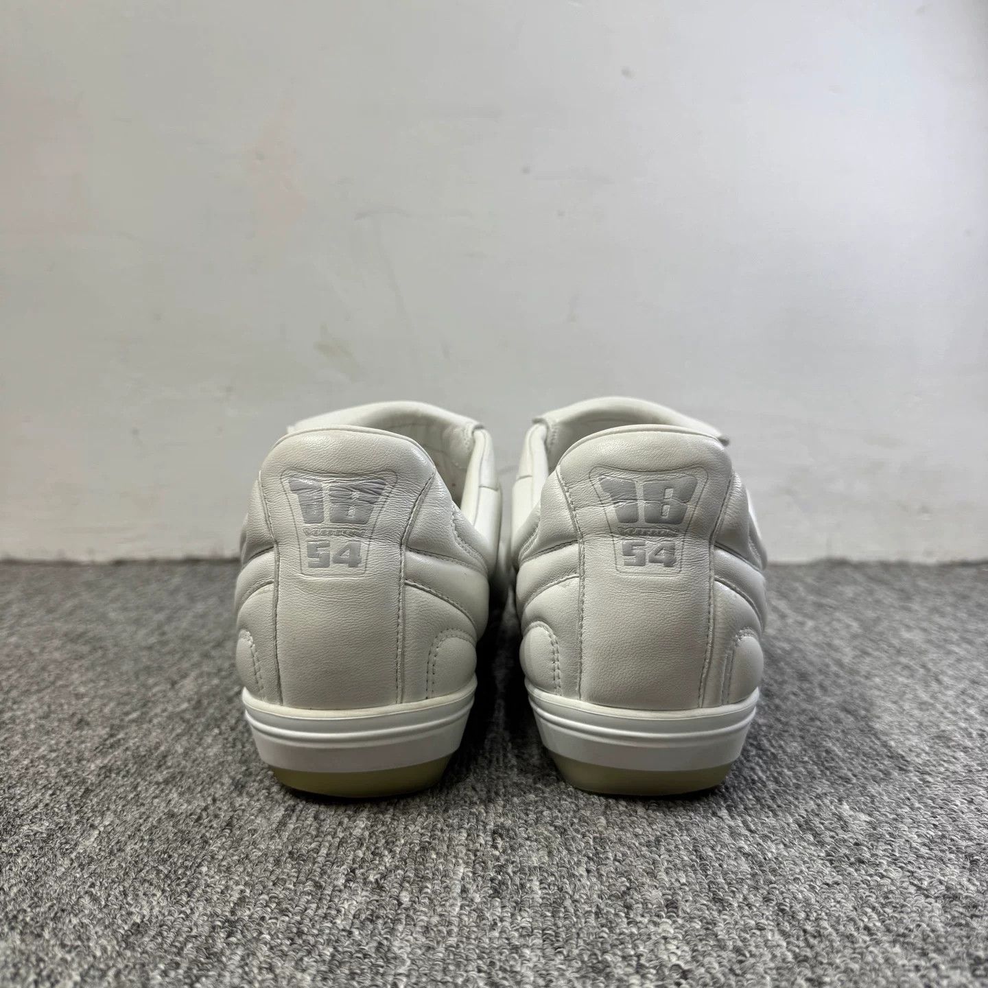 Louis Vuitton Louis Vuitton Leather Soccer Sneaker Size 8.5 Size US 8.5 / EU 41-42 - 4 Thumbnail