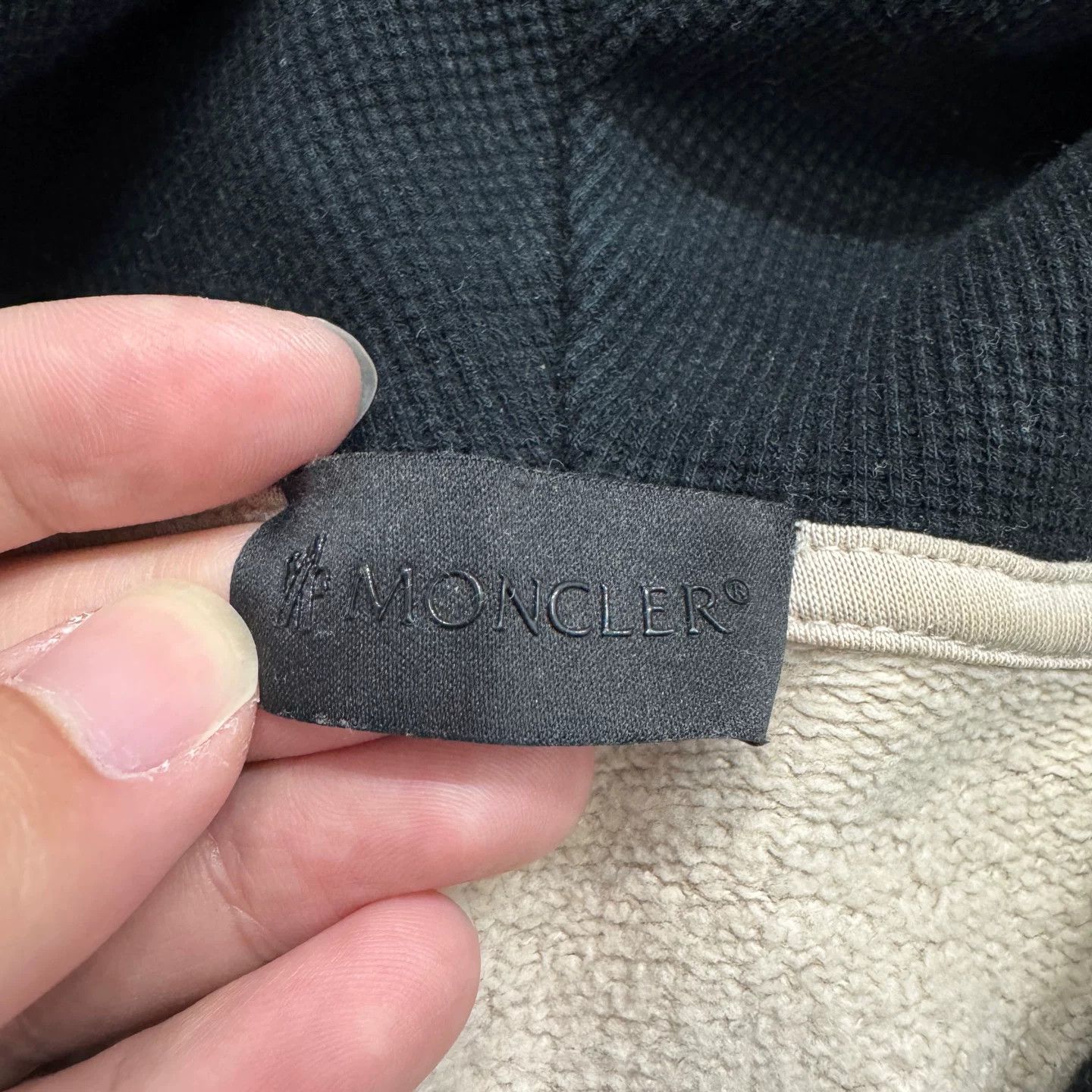Moncler Moncler Logo Hoodie Size L Size US L / EU 52-54 / 3 - 3 Thumbnail