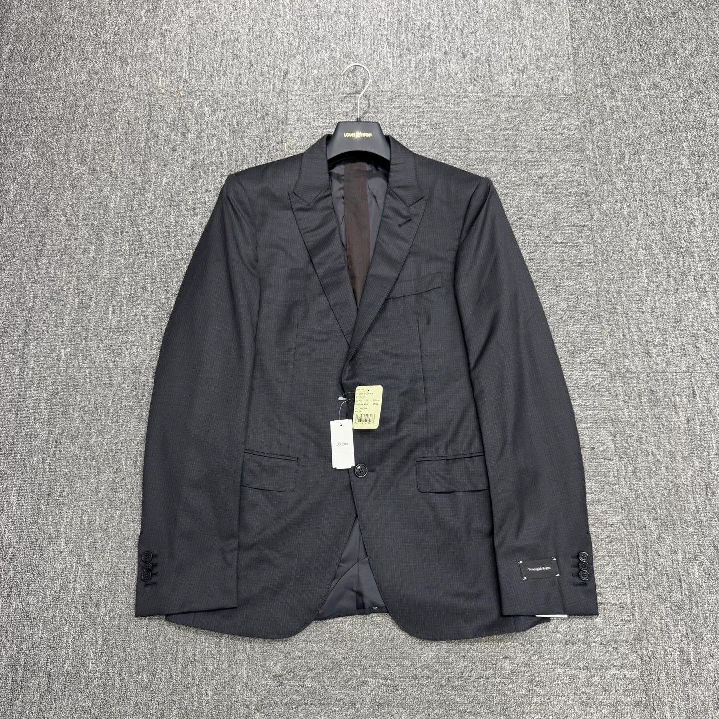 Ermenegildo Zegna Ermenegildo Zegna Multiseason Wool Blazer Size 38R Size 38R - 2 Thumbnail