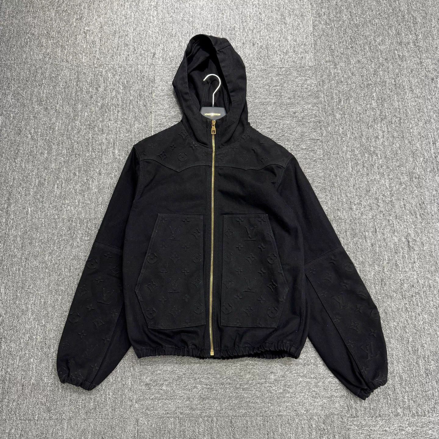 Louis Vuitton Louis Vuitton Monogram Hooded Jacket Size S Size US S / EU 44-46 / 1 - 2 Thumbnail