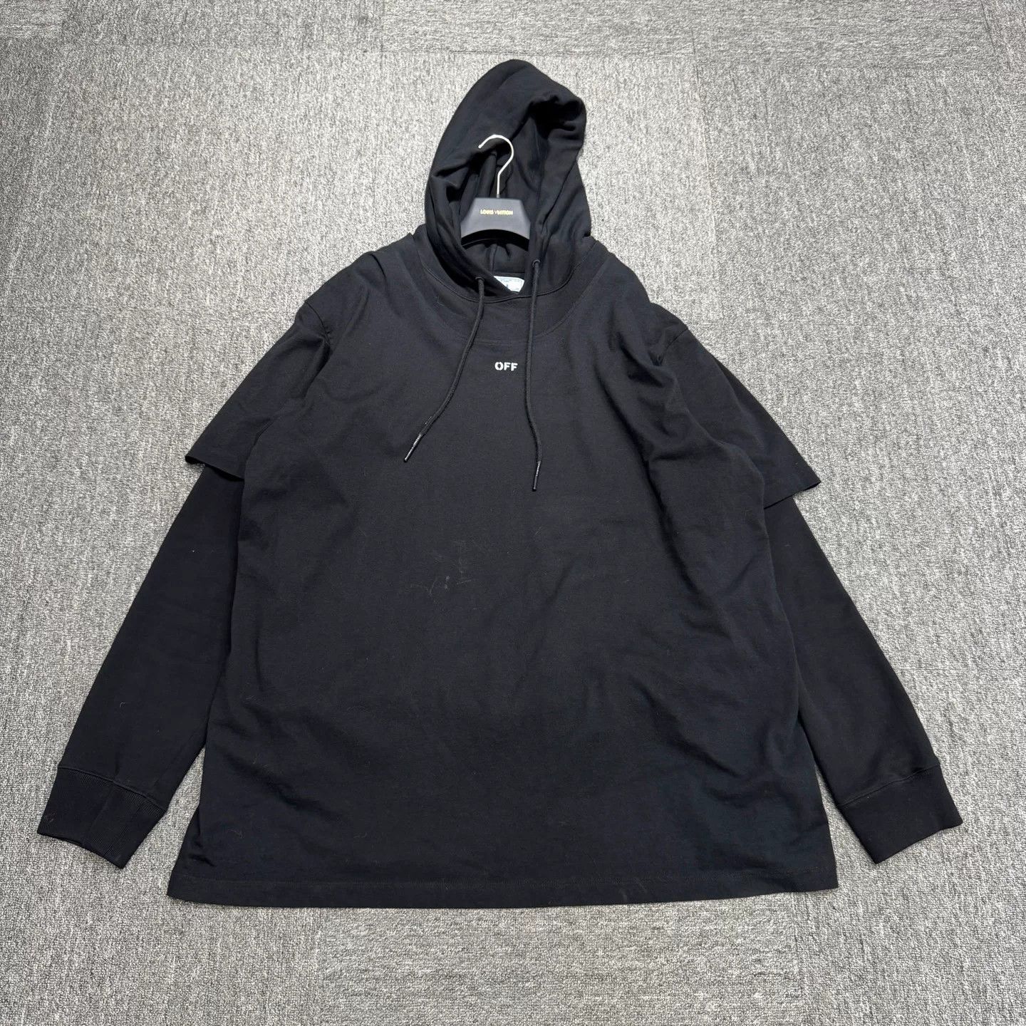 Off-White Off-White Spray Paint Arrow Double Layer Hoodie XXL Size US XXL / EU 58 / 5 - 2 Thumbnail