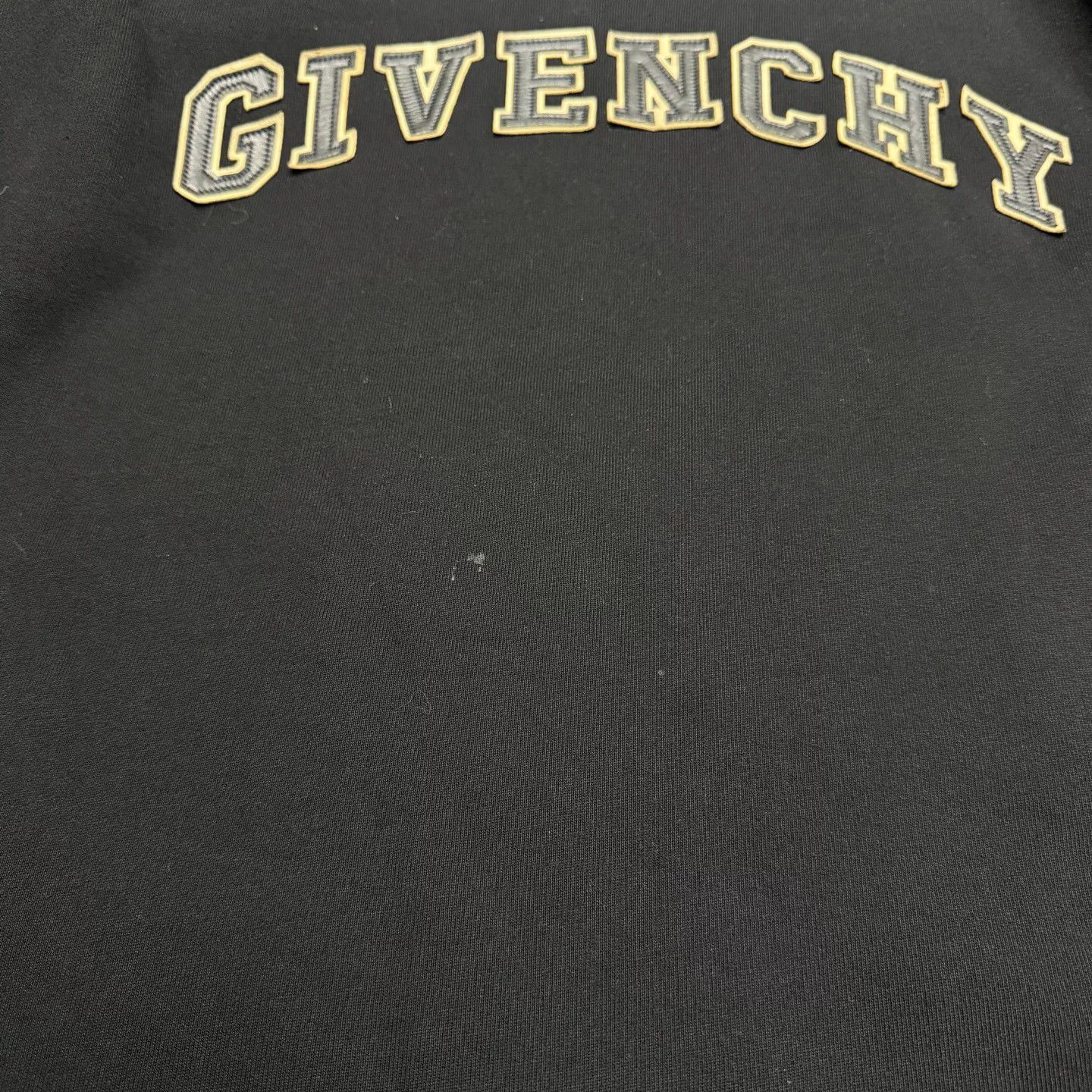 Givenchy Givenchy Logo Patch Zip Detail Sweatshirt Size XXL Size US XXL / EU 58 / 5 - 3 Thumbnail
