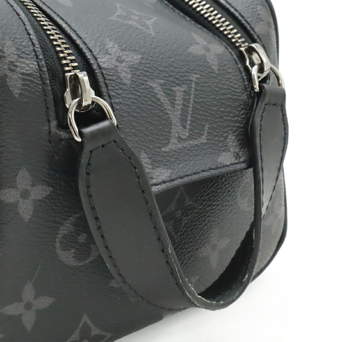 Louis Vuitton Louis Vuitton Louis Vuitton Monogram Eclipse Clutch Bag Textile Vanity Bag M46354 DUTY FREE for USA Size ONE SIZE - 4 Thumbnail