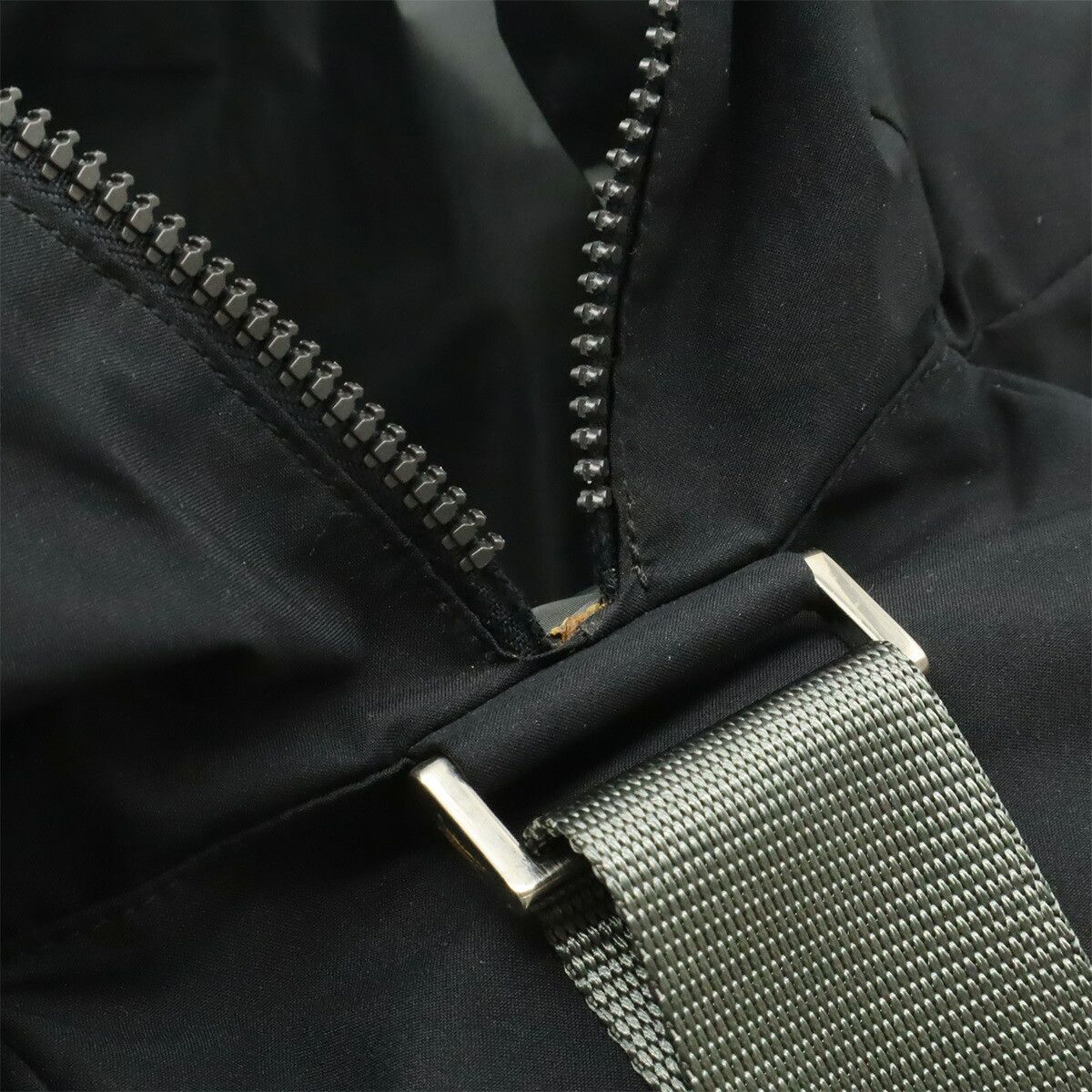 Prada Prada Prada Nylon Messenger Bag Textile Shoulder Bag 4VA576 DUTY FREE for USA Size ONE SIZE - 8 Thumbnail