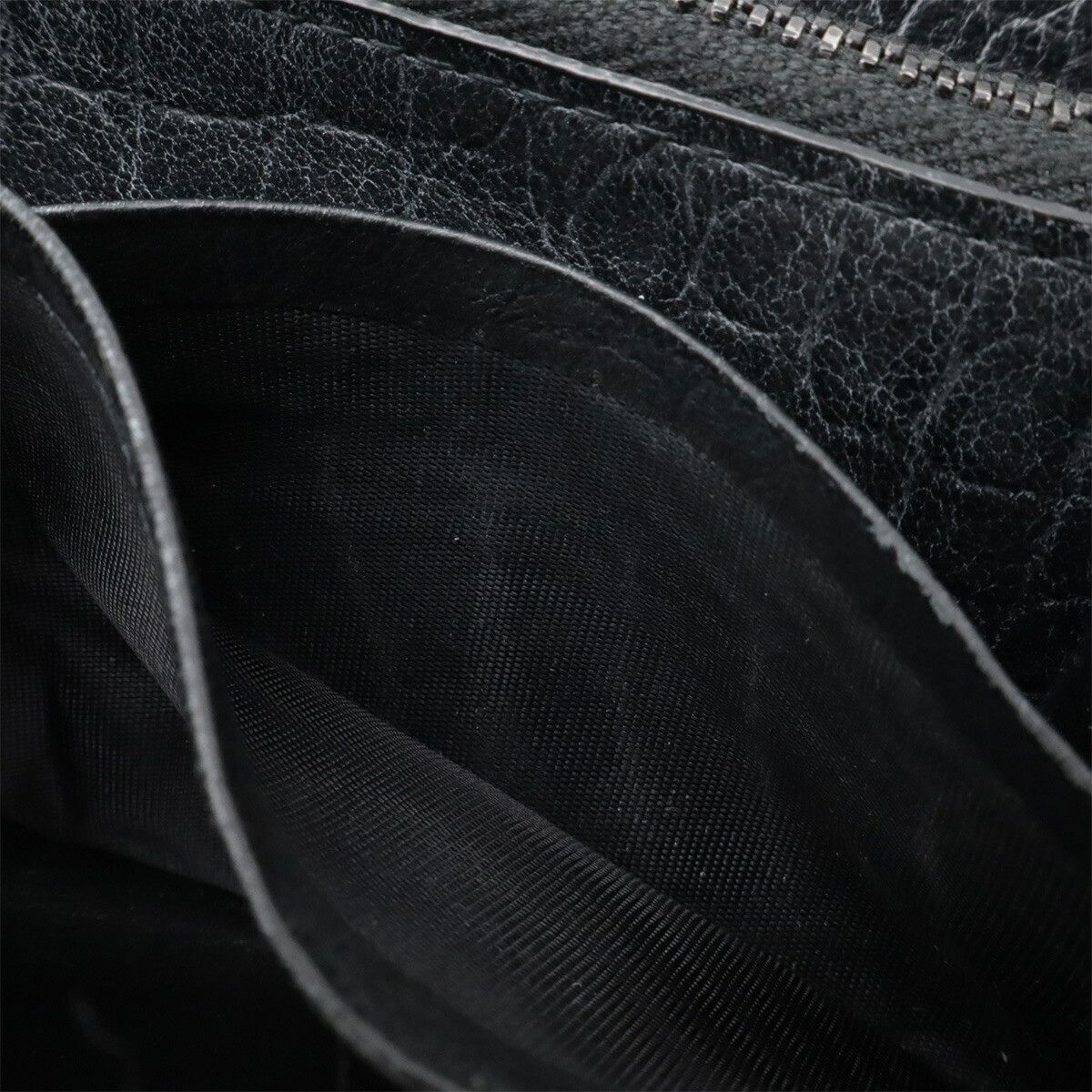 Yves Saint Laurent Yves Saint Laurent Yves Saint Laurent Leather Long Wallet Leather Long Wallet 617415 DUTY FREE for USA Size ONE SIZE - 9 Thumbnail