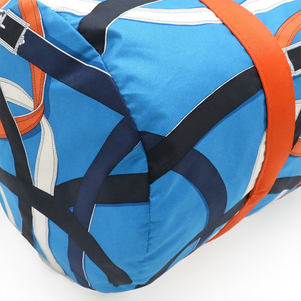 Hermes Hermes Hermes Cavalcadour Airsilk Silk Tote Bag Textile Shoulder Bag A DUTY FREE for USA Size ONE SIZE - 3 Thumbnail