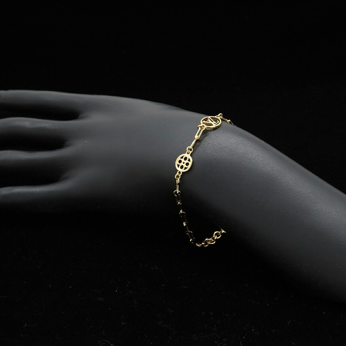 Louis Vuitton Louis Vuitton Louis Vuitton Bracelet Forever Young Bracelet Metal Bracelet M69584 DUTY FREE for USA Size ONE SIZE - 5 Thumbnail