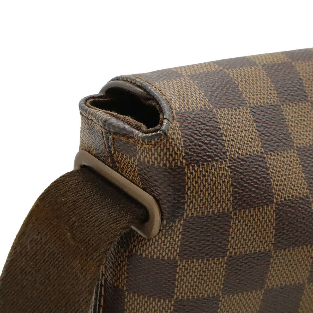 Louis Vuitton Louis Vuitton Louis Vuitton Damier Shoulder Bag Textile Crossbody Bag N51210 DUTY FREE for USA Size ONE SIZE - 4 Thumbnail