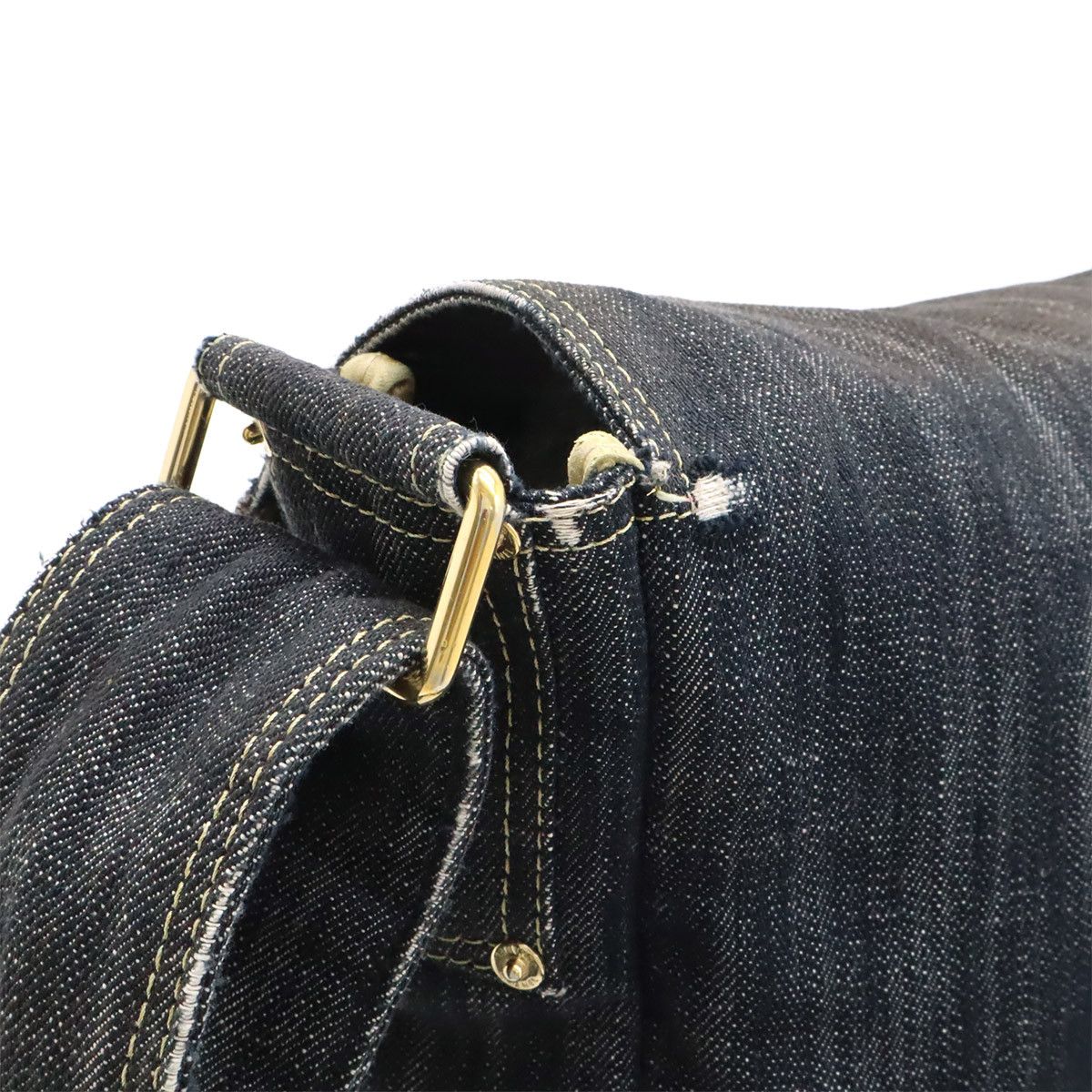 Chanel Chanel Chanel Sparking Denim Shoulder Bag Textile Shoulder Bag A31987 DUTY FREE for USA Size ONE SIZE - 4 Thumbnail