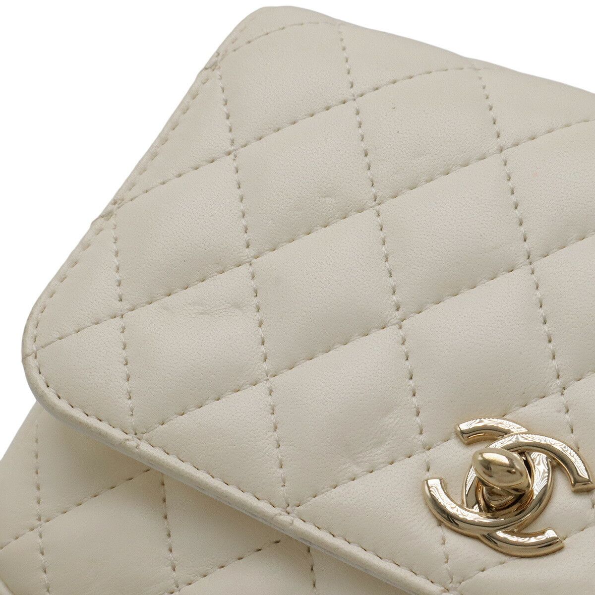 Chanel Chanel Chanel Matelasse Leather Shoulder Bag Leather Shoulder Bag AS0545 DUTY FREE for USA Size ONE SIZE - 4 Thumbnail