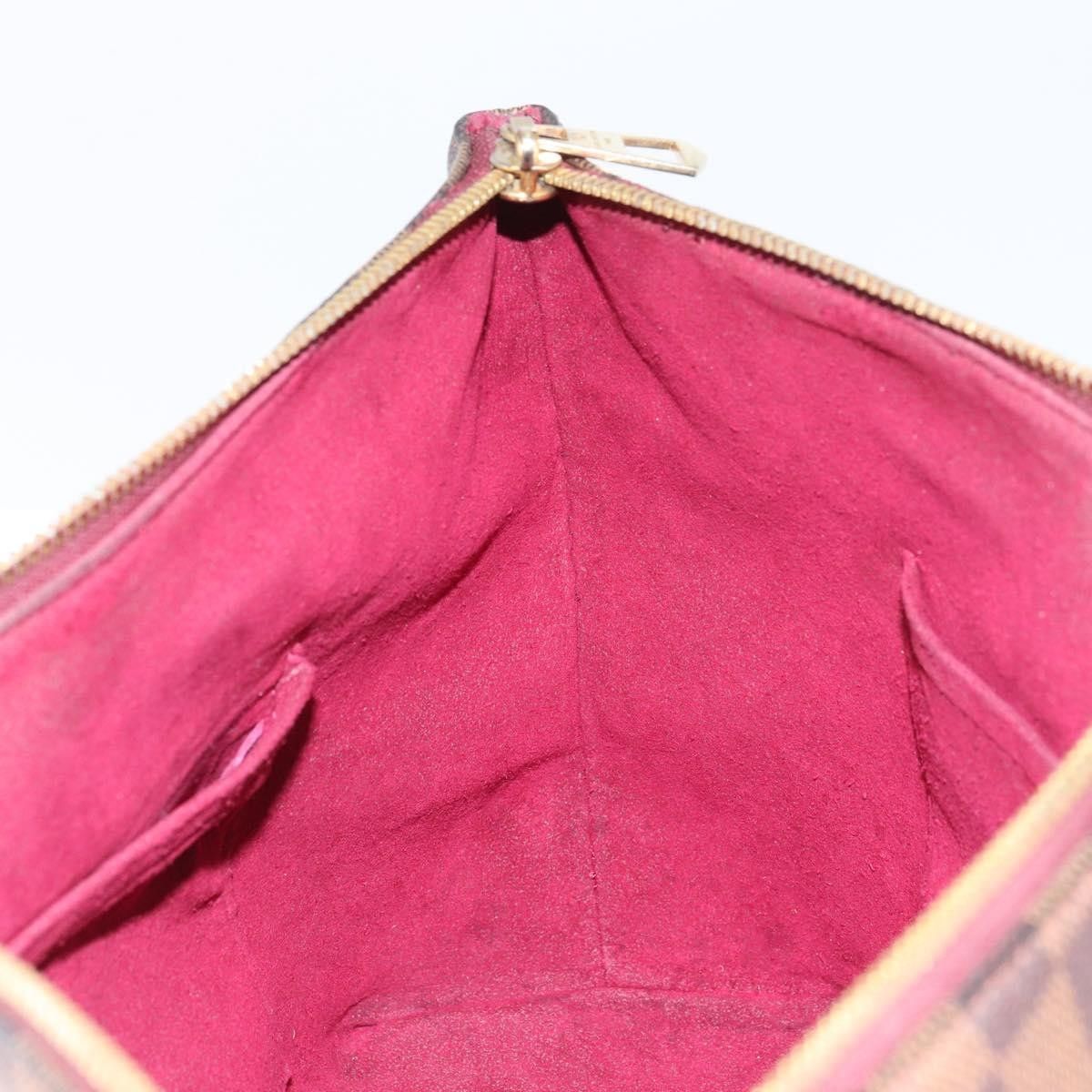 Louis Vuitton Louis Vuitton Hyde Park Handbag Damier with Leather Size ONE SIZE - 16 Thumbnail