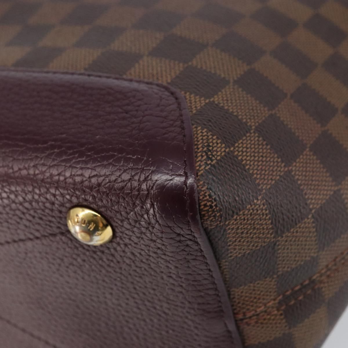 Louis Vuitton Louis Vuitton Hyde Park Handbag Damier with Leather Size ONE SIZE - 9 Thumbnail