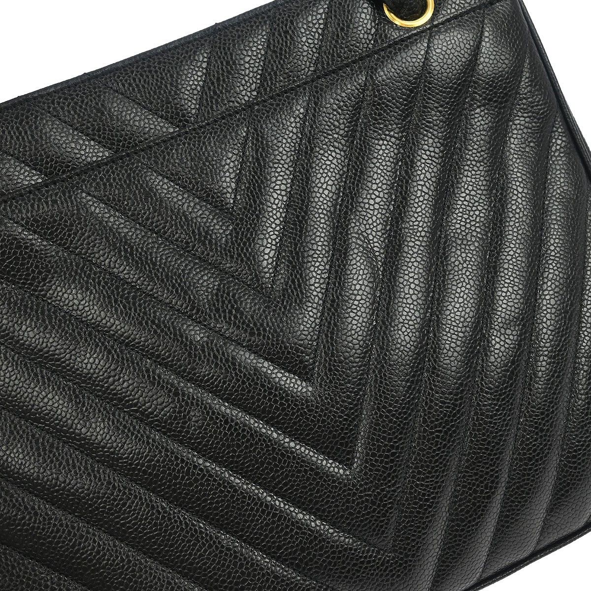 Chanel Chanel Vintage Zip Shoulder Bag Chevron Caviar Size ONE SIZE - 10 Thumbnail