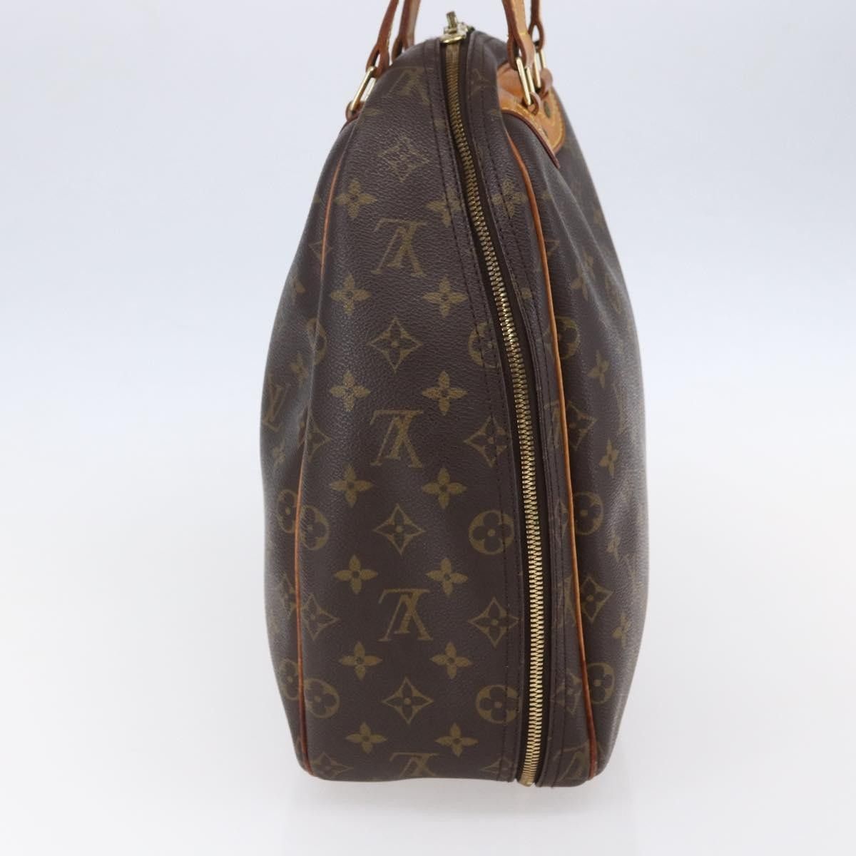 Louis Vuitton Louis Vuitton Excursion Handbag Monogram Canvas Size ONE SIZE - 3 Thumbnail