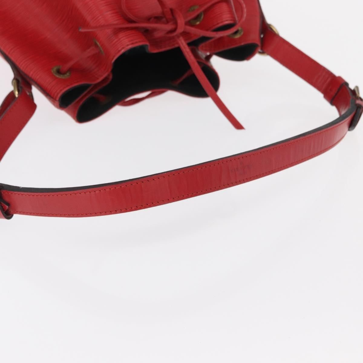 Louis Vuitton Louis Vuitton Noe Epi Leather Size ONE SIZE - 8 Thumbnail
