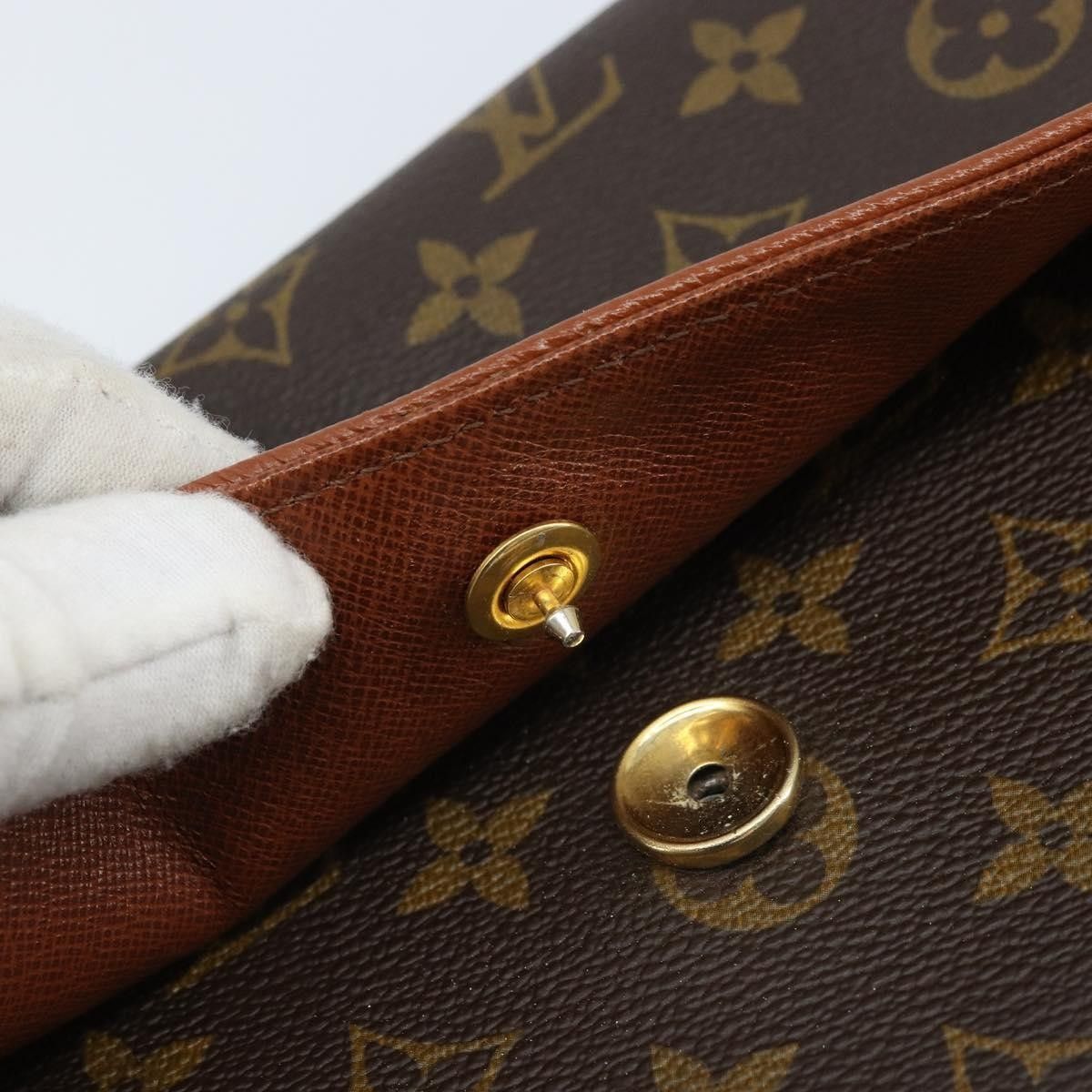 Louis Vuitton Louis Vuitton Dame Pochette Monogram Canvas Size ONE SIZE - 16 Thumbnail