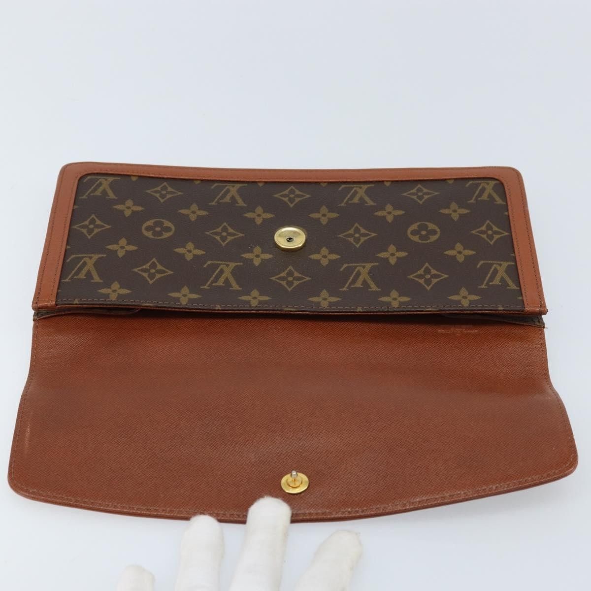 Louis Vuitton Louis Vuitton Dame Pochette Monogram Canvas Size ONE SIZE - 18 Thumbnail