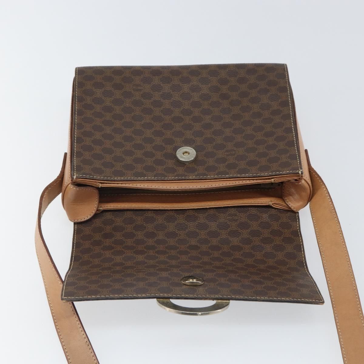Celine Celine Vintage Macadam Circle Logo Canvas and Leather Size ONE SIZE - 18 Thumbnail