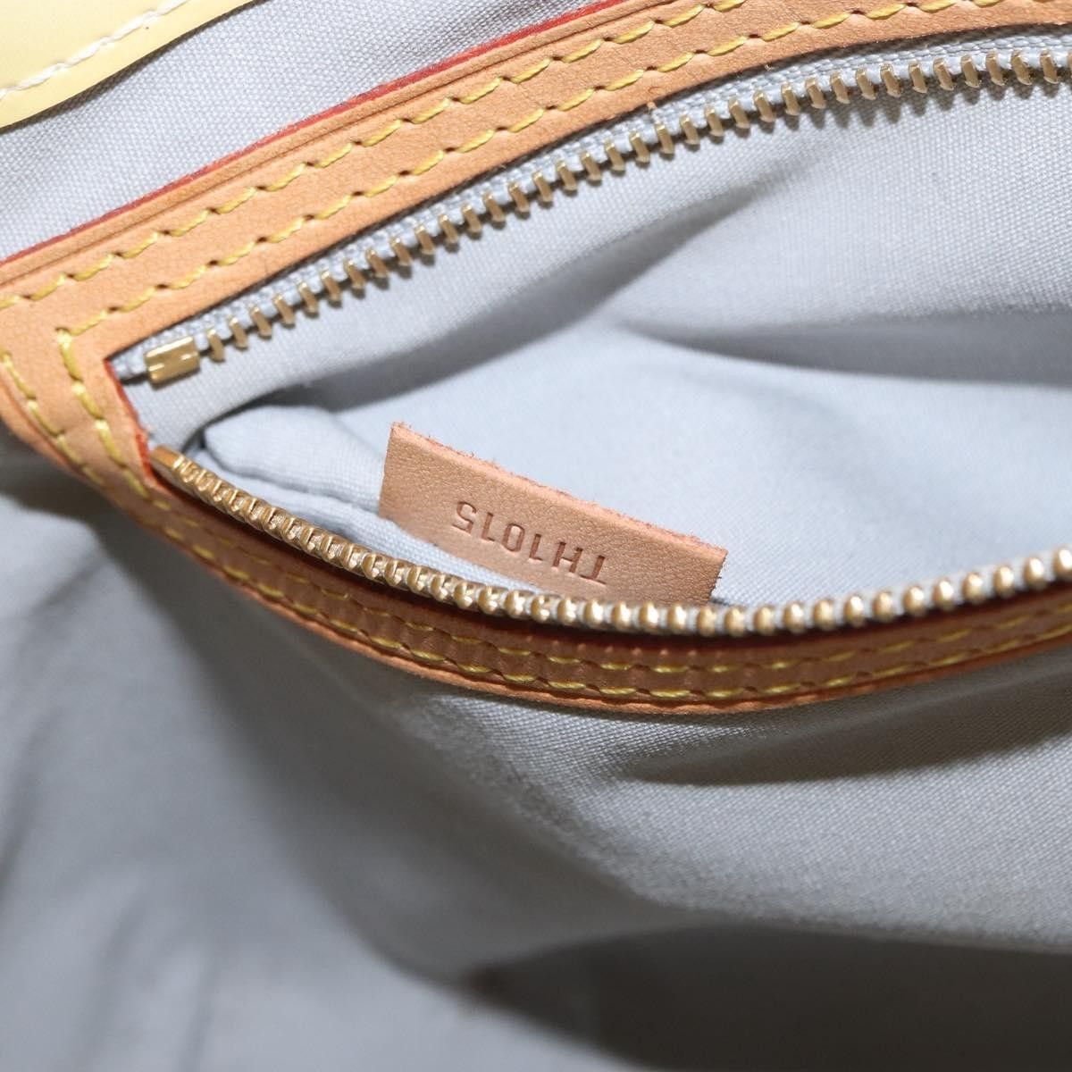 Louis Vuitton Louis Vuitton Reade Handbag Monogram Vernis Size ONE SIZE - 7 Thumbnail