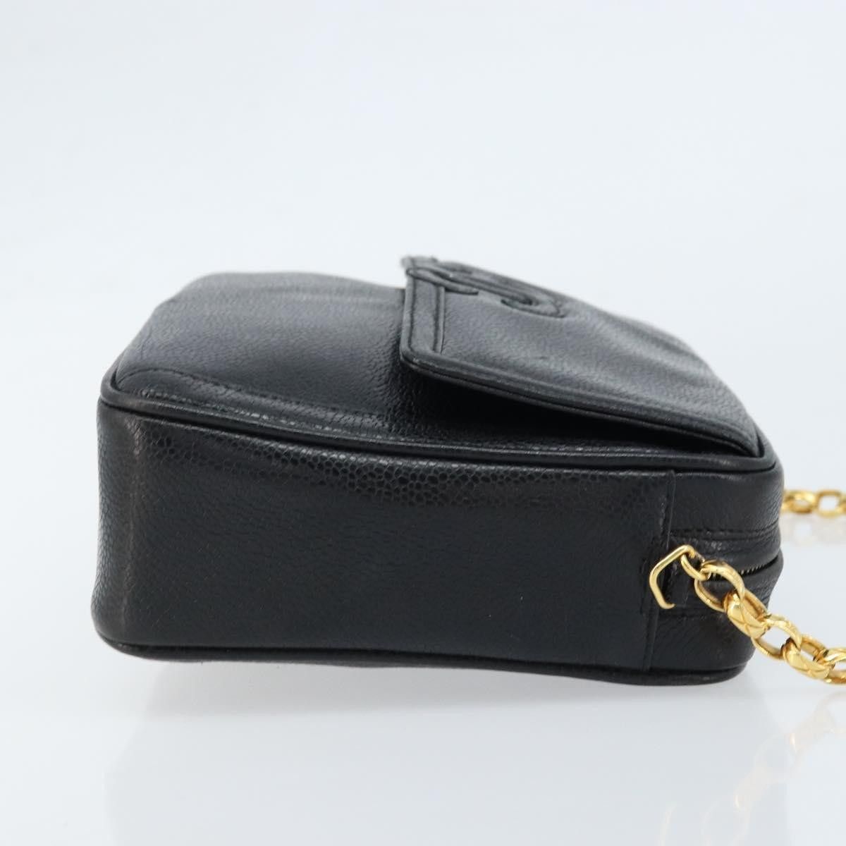 Chanel Chanel Vintage Front Pocket CC Camera Bag Caviar Size ONE SIZE - 3 Thumbnail