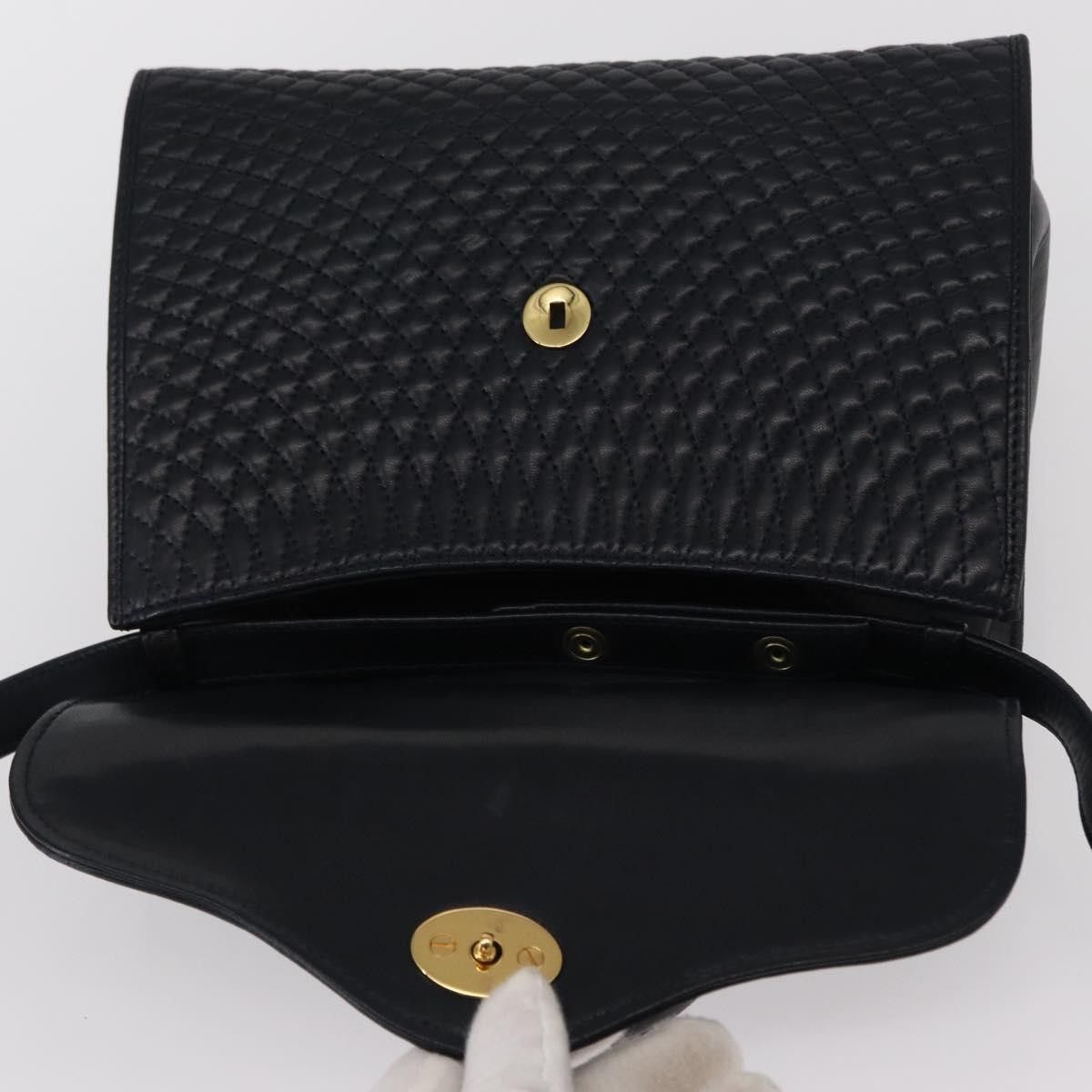 Bally Bally Vintage Handbag Quilted Leather Size ONE SIZE - 20 Thumbnail