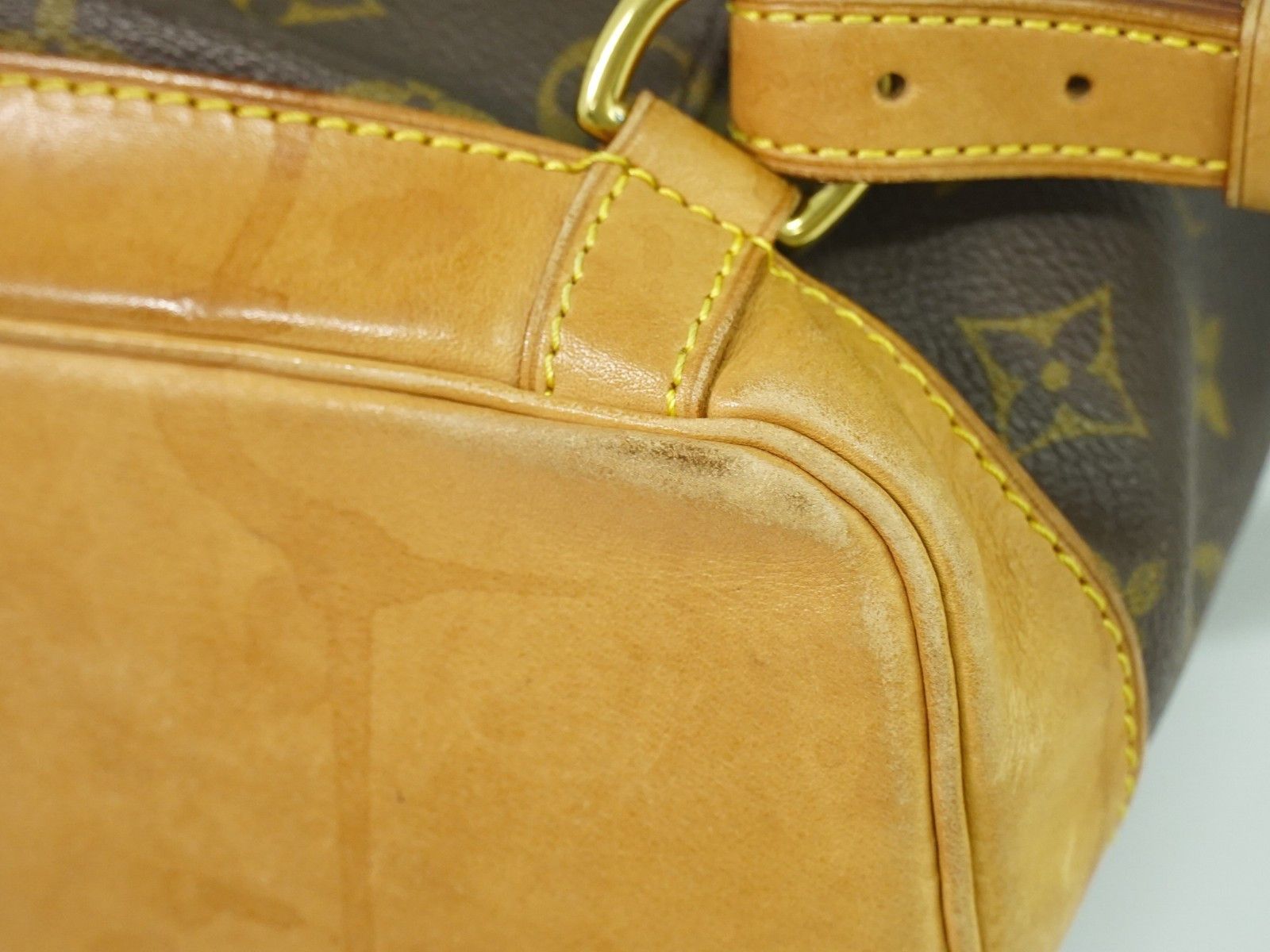 Louis Vuitton Louis Vuitton Vintage Montsouris Backpack Monogram Canvas Size ONE SIZE - 9 Thumbnail