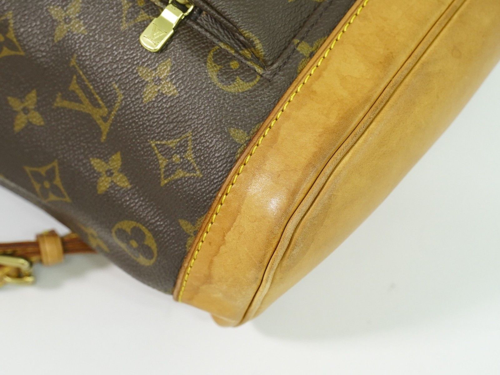 Louis Vuitton Louis Vuitton Vintage Montsouris Backpack Monogram Canvas Size ONE SIZE - 8 Thumbnail