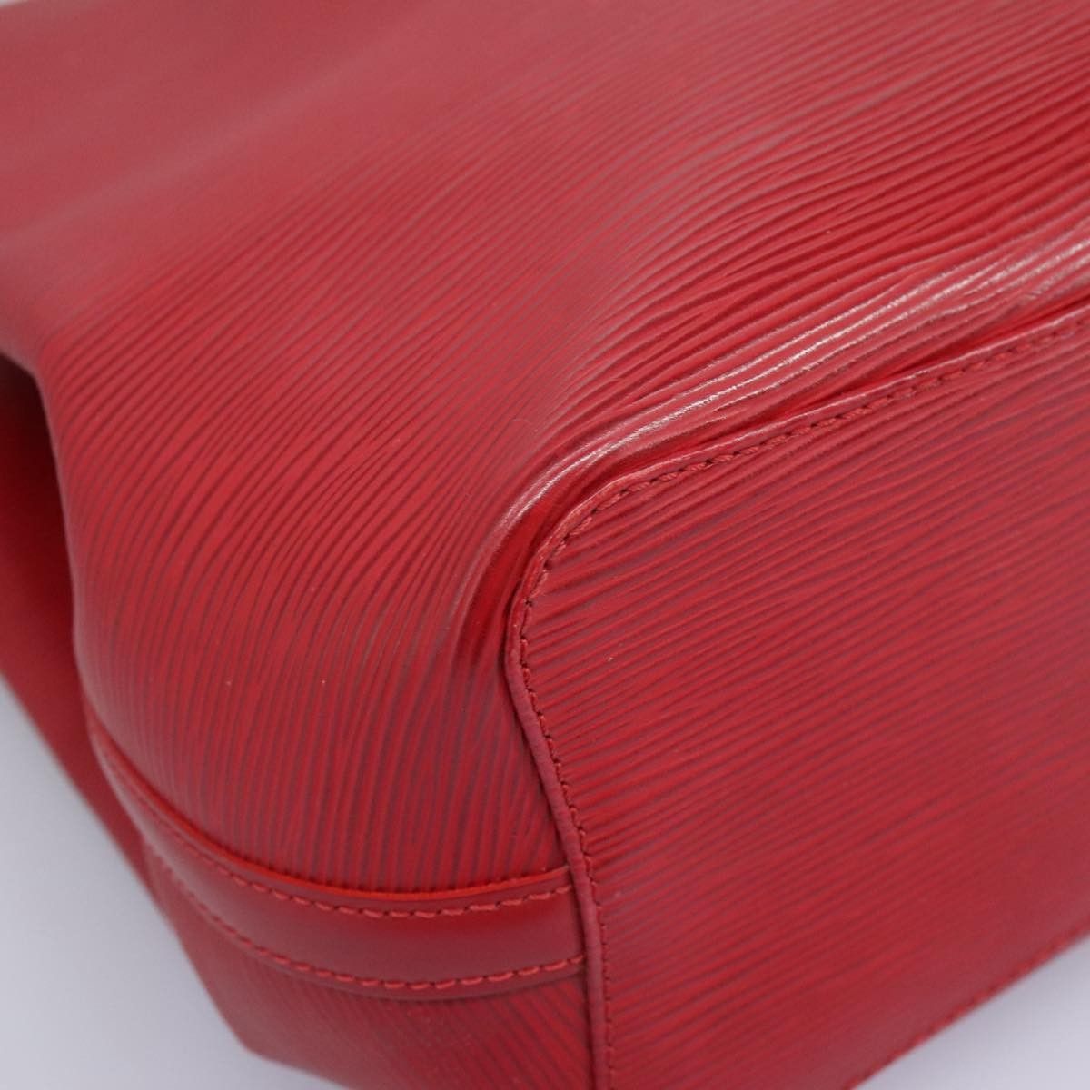 Louis Vuitton Louis Vuitton Mandara Handbag Epi Leather Size ONE SIZE - 9 Thumbnail